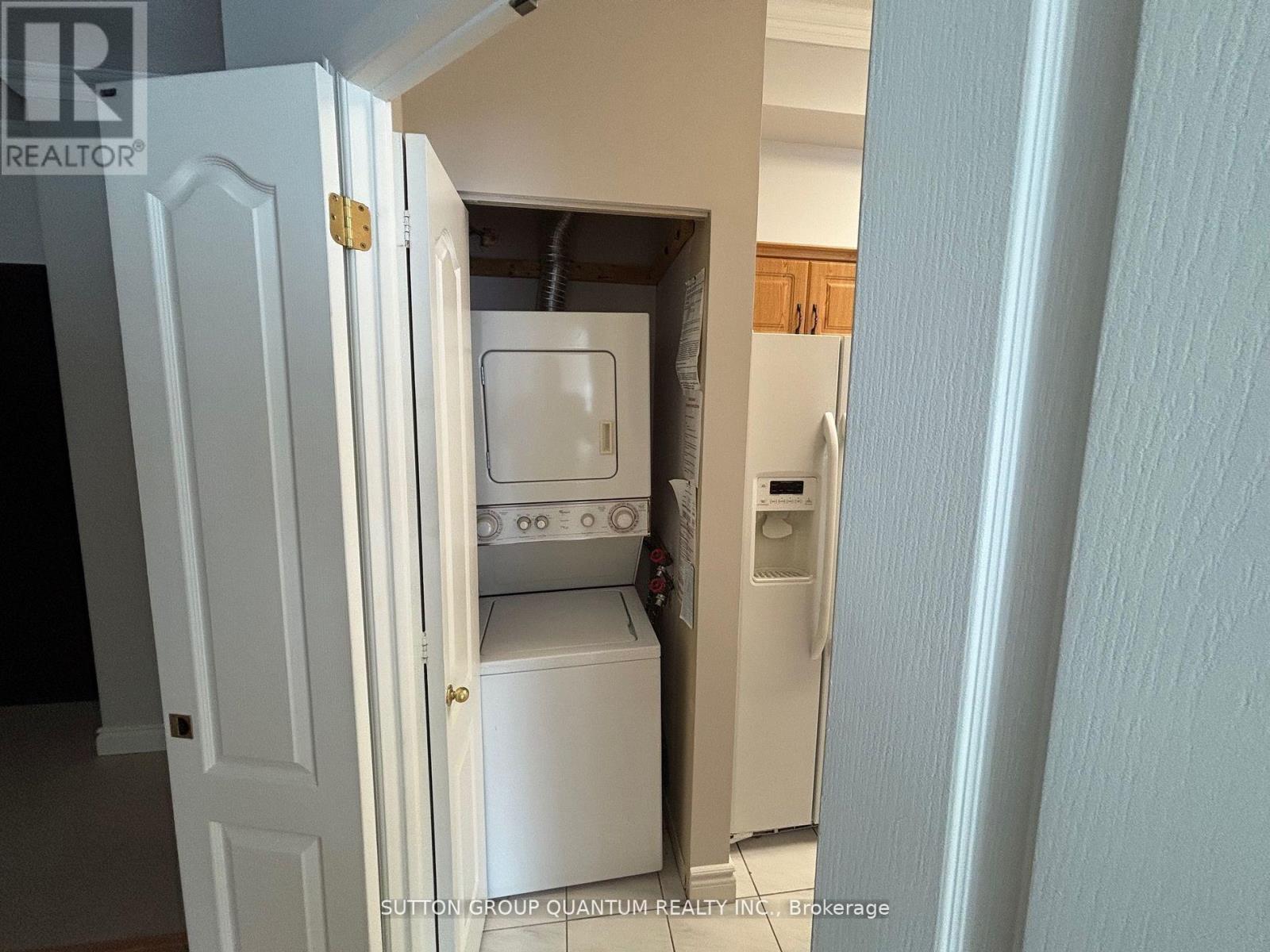 102 - 100 Millside Drive, Milton, Ontario  L9T 5E3 - Photo 17 - W12673742