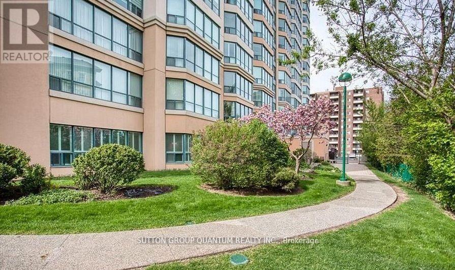 102 - 100 Millside Drive, Milton, Ontario  L9T 5E3 - Photo 3 - W12673742