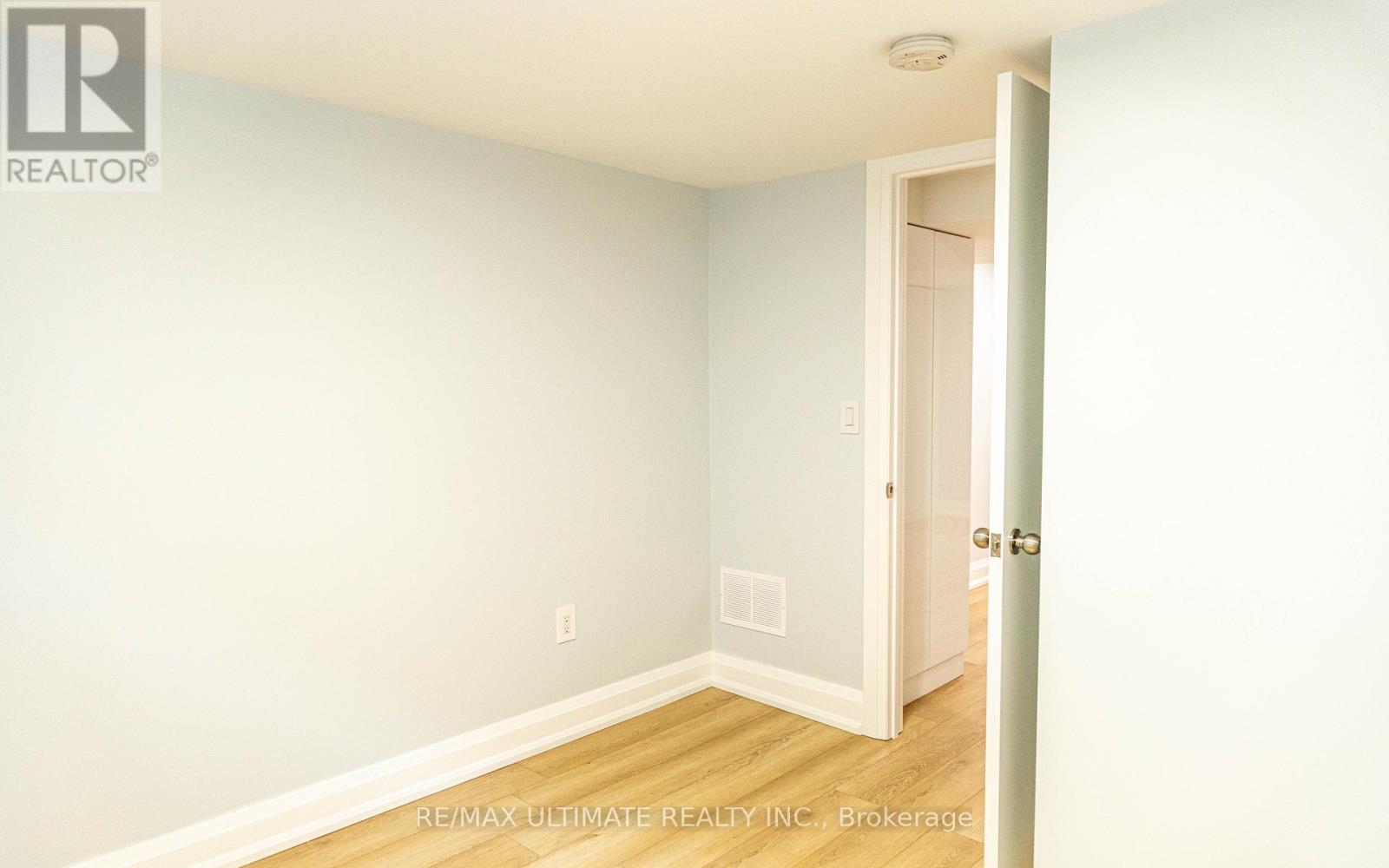 Lower - 103 Tavistock Road, Toronto, Ontario  M3M 2P1 - Photo 17 - W12673760