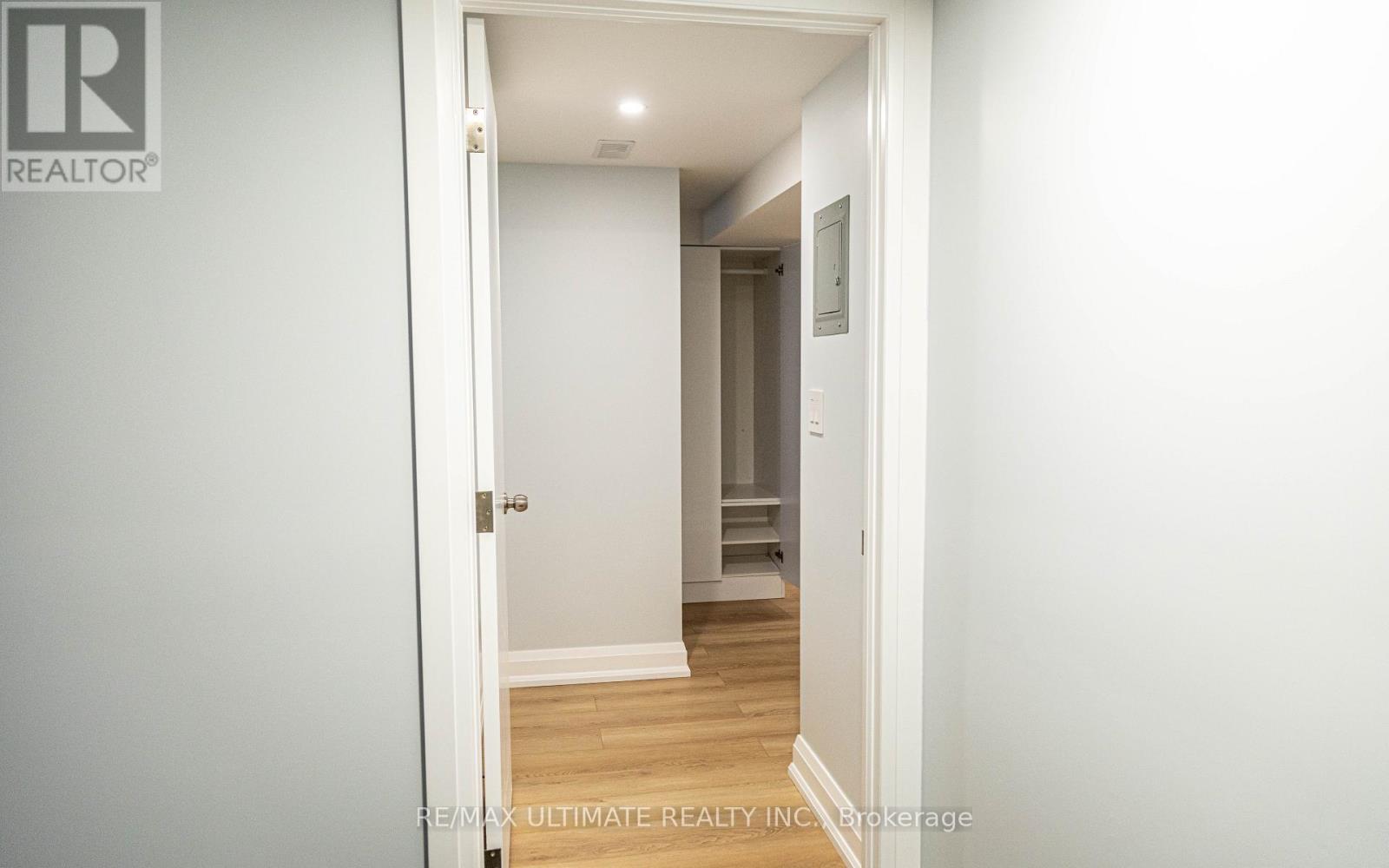 Lower - 103 Tavistock Road, Toronto, Ontario  M3M 2P1 - Photo 2 - W12673760