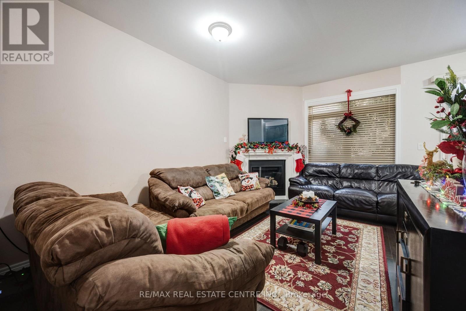 49 Wardsville Drive, Brampton, Ontario  L6Y 0T7 - Photo 19 - W12673764