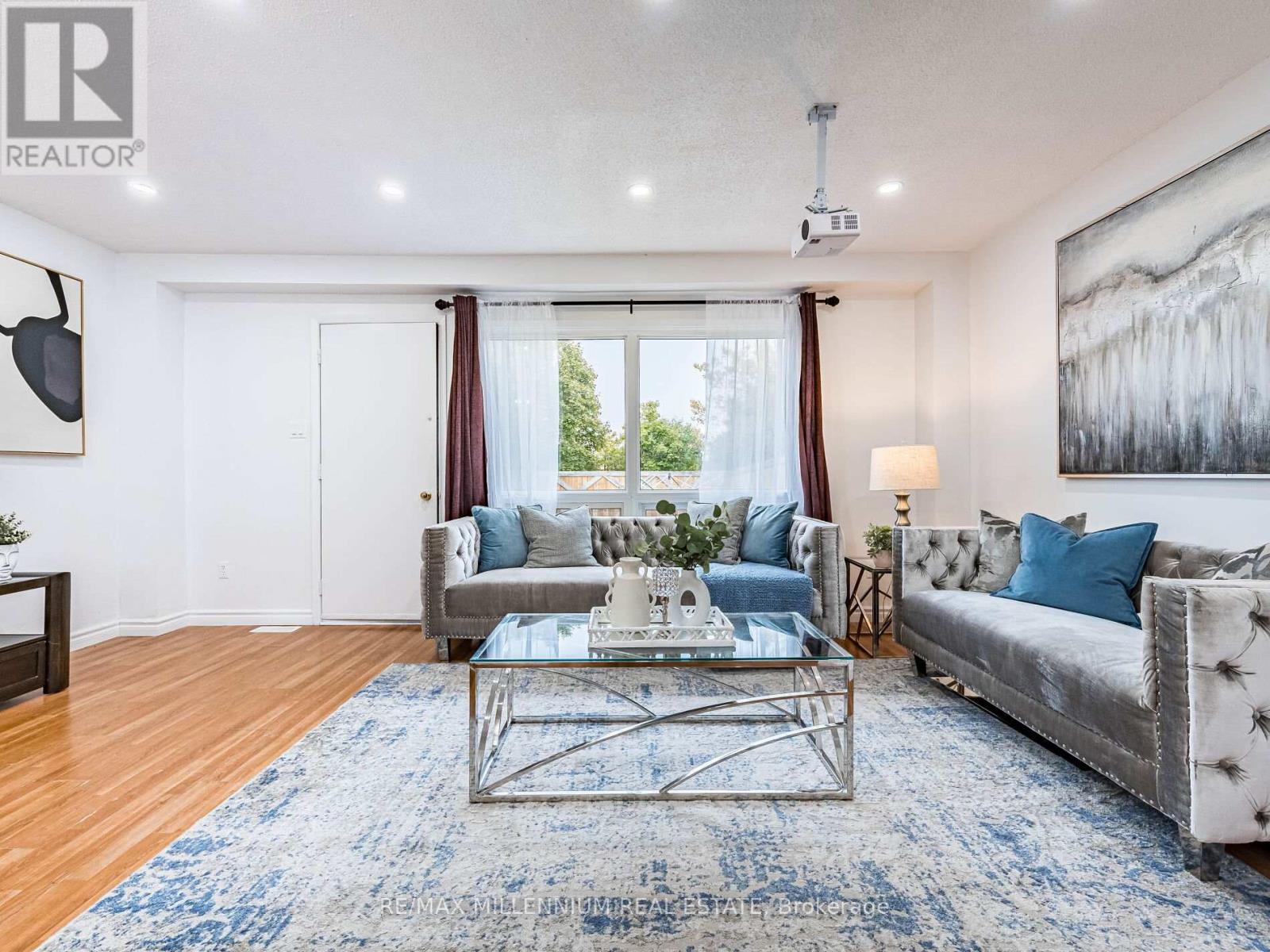 35 Scottsdale Court, Brampton, Ontario  L6W 3R8 - Photo 17 - W12673776