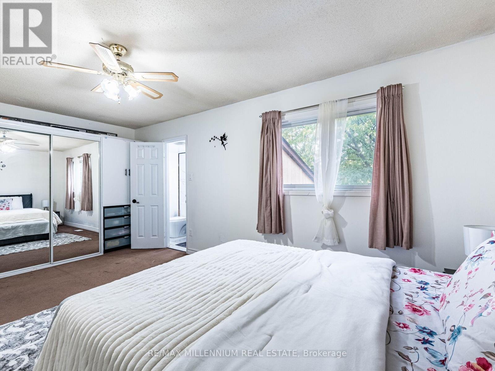 35 Scottsdale Court, Brampton, Ontario  L6W 3R8 - Photo 27 - W12673776