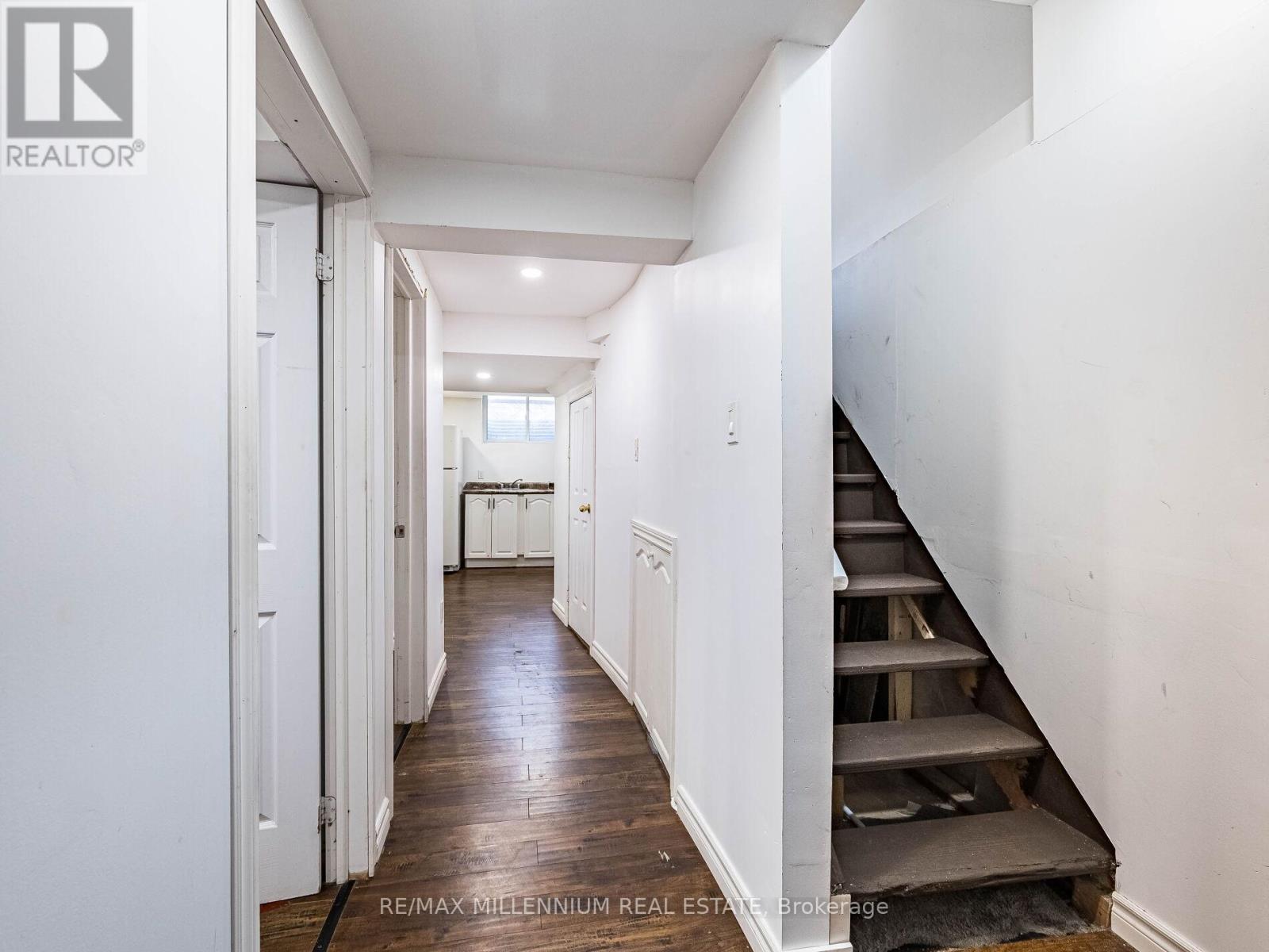 35 Scottsdale Court, Brampton, Ontario  L6W 3R8 - Photo 37 - W12673776