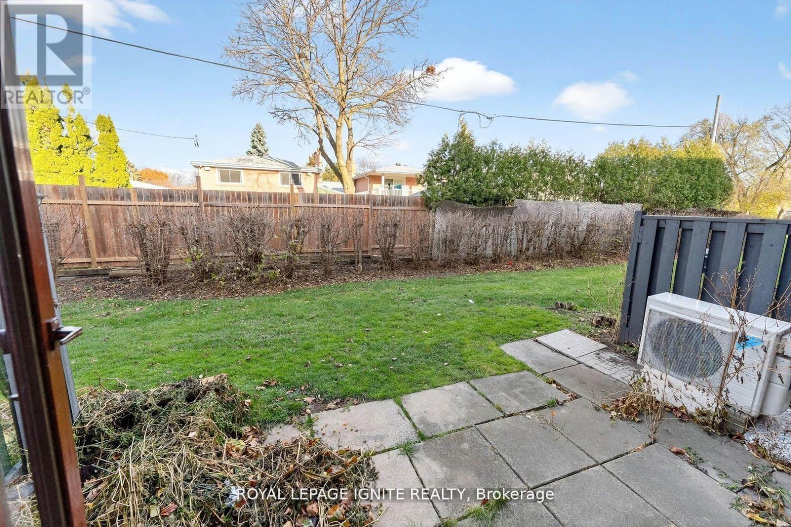 116 Darras Court, Brampton, Ontario  L6T 1W7 - Photo 30 - W12673804