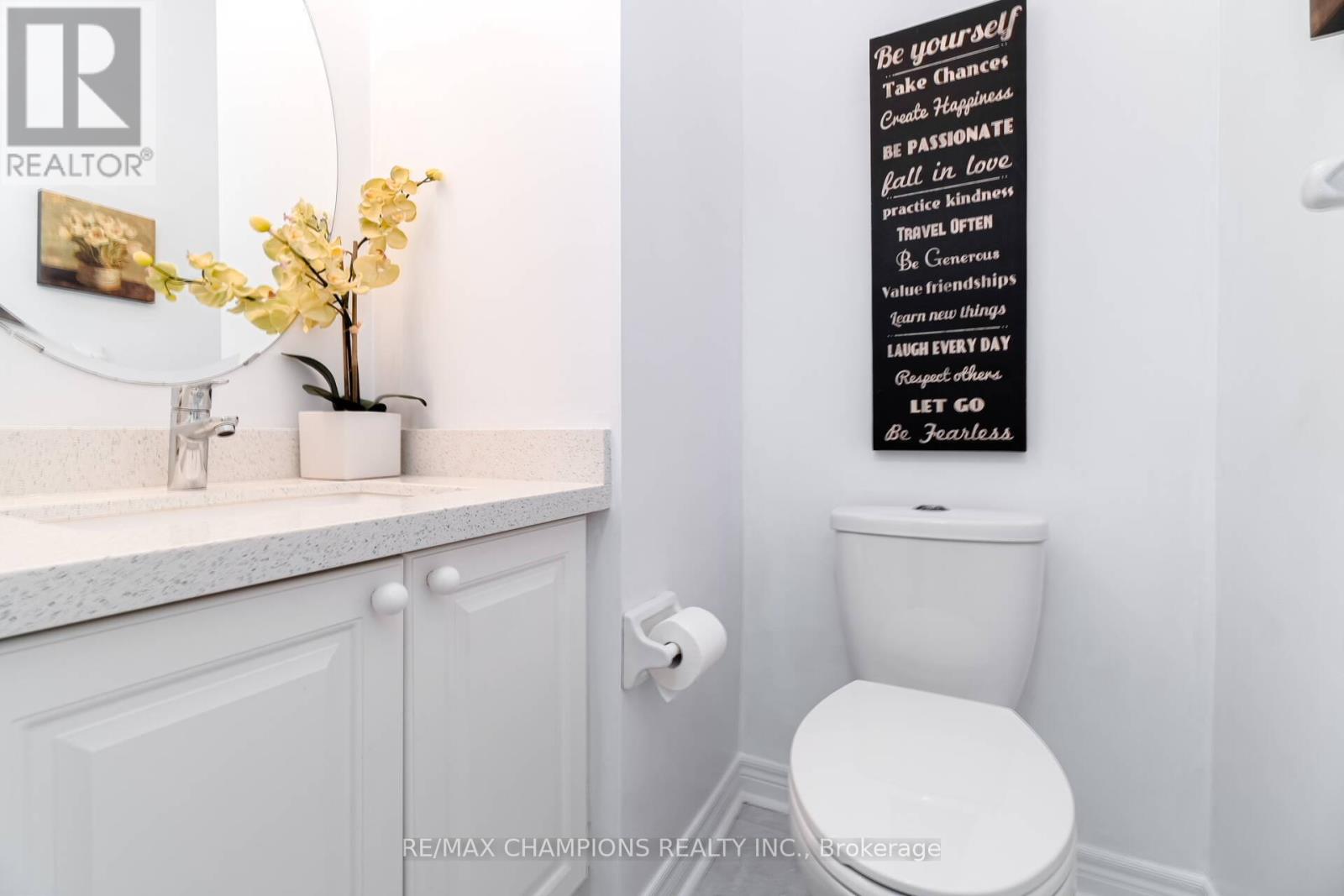 Upper - 32 Vernet Crescent, Brampton, Ontario  L6P 1Z5 - Photo 21 - W12673836