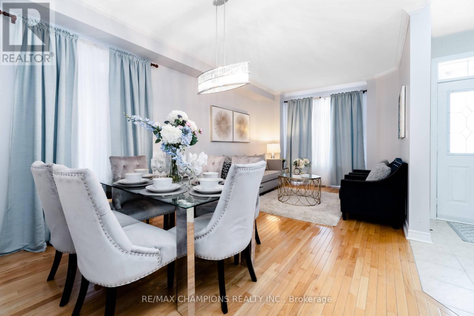 Upper - 32 Vernet Crescent, Brampton, Ontario  L6P 1Z5 - Photo 8 - W12673836