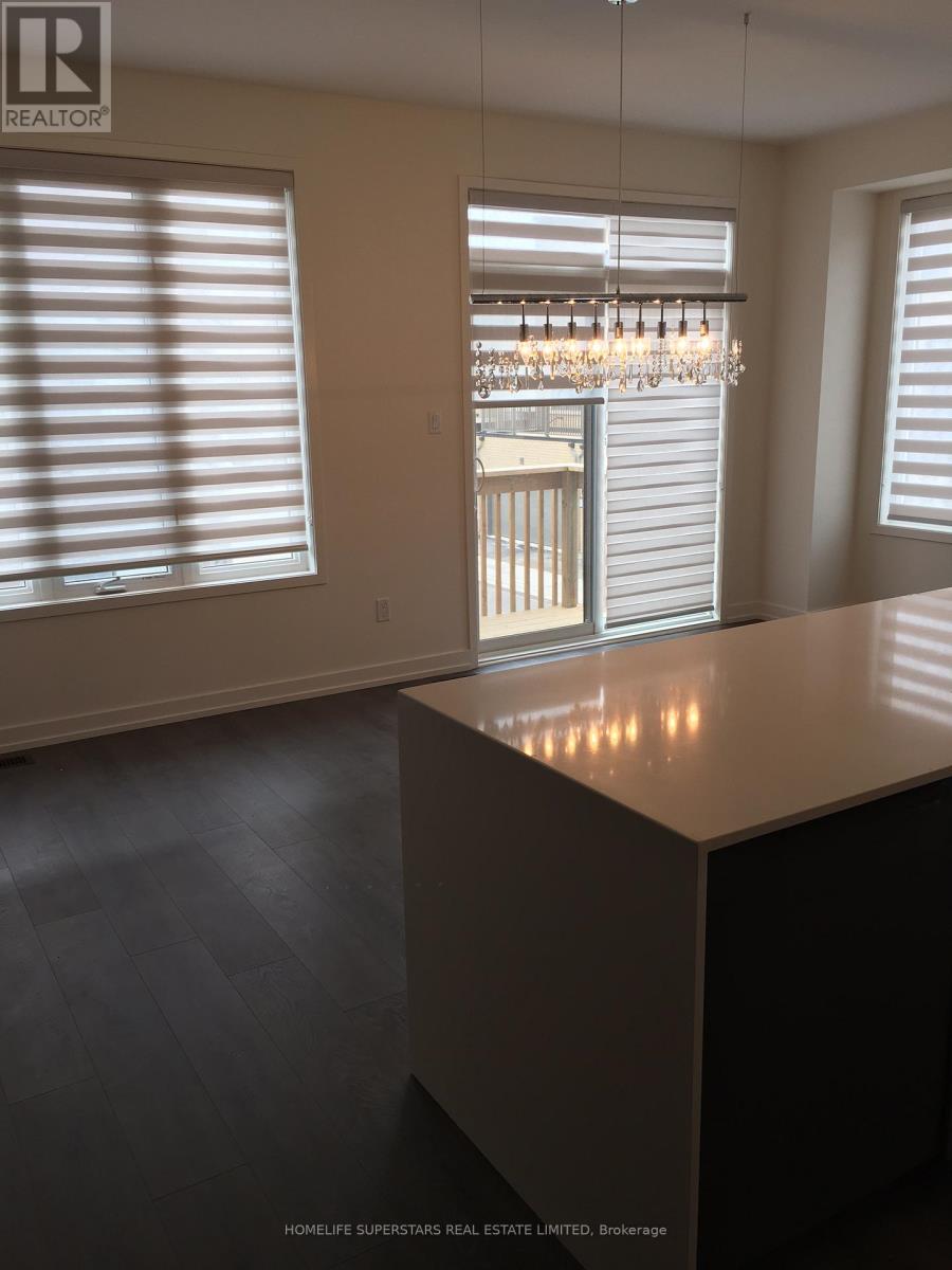 191 Squire Crescent, Oakville, Ontario  L4H 7C3 - Photo 3 - W12673850