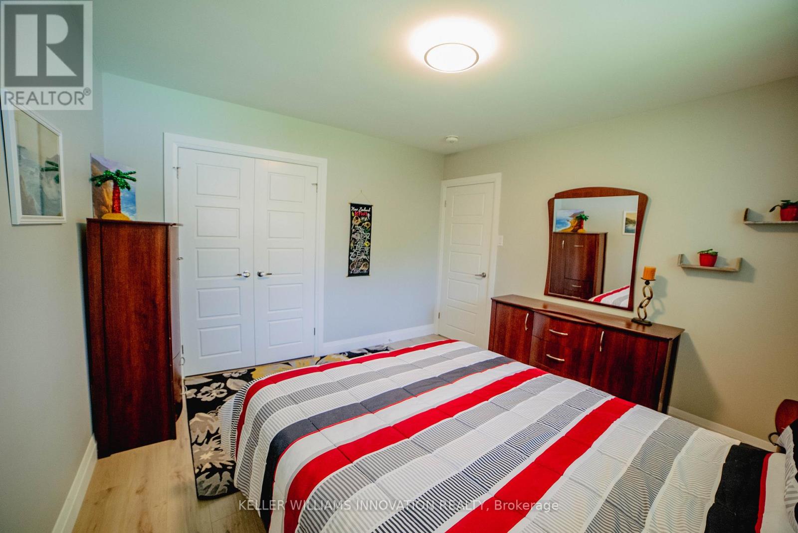 Upper - 192 Glen Road, Kitchener, Ontario  N2M 3G2 - Photo 11 - X12673674