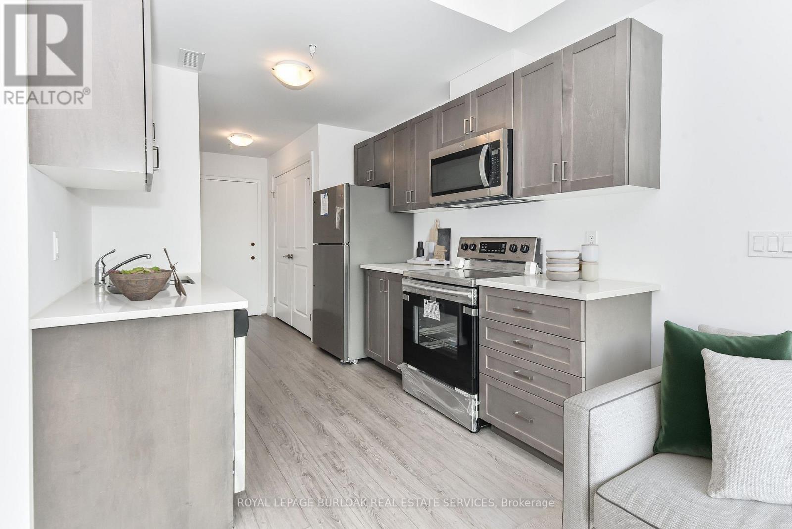 170-180 Northumberland Street, North Dumfries, Ontario  N0B 1E0 - Photo 13 - X12673684