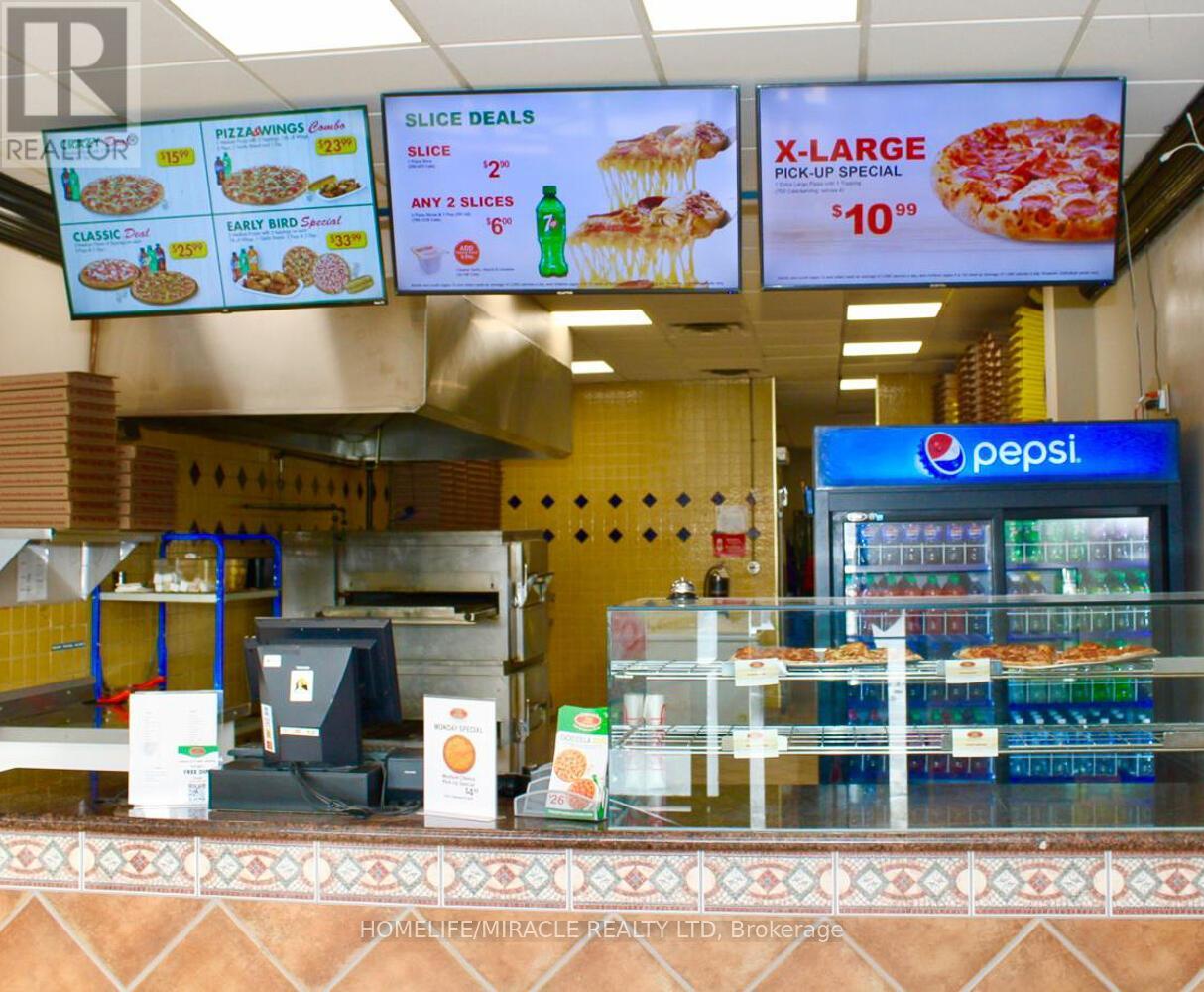 697 Queenston Road, Hamilton, Ontario  L8G 1A1 - Photo 14 - X12673754