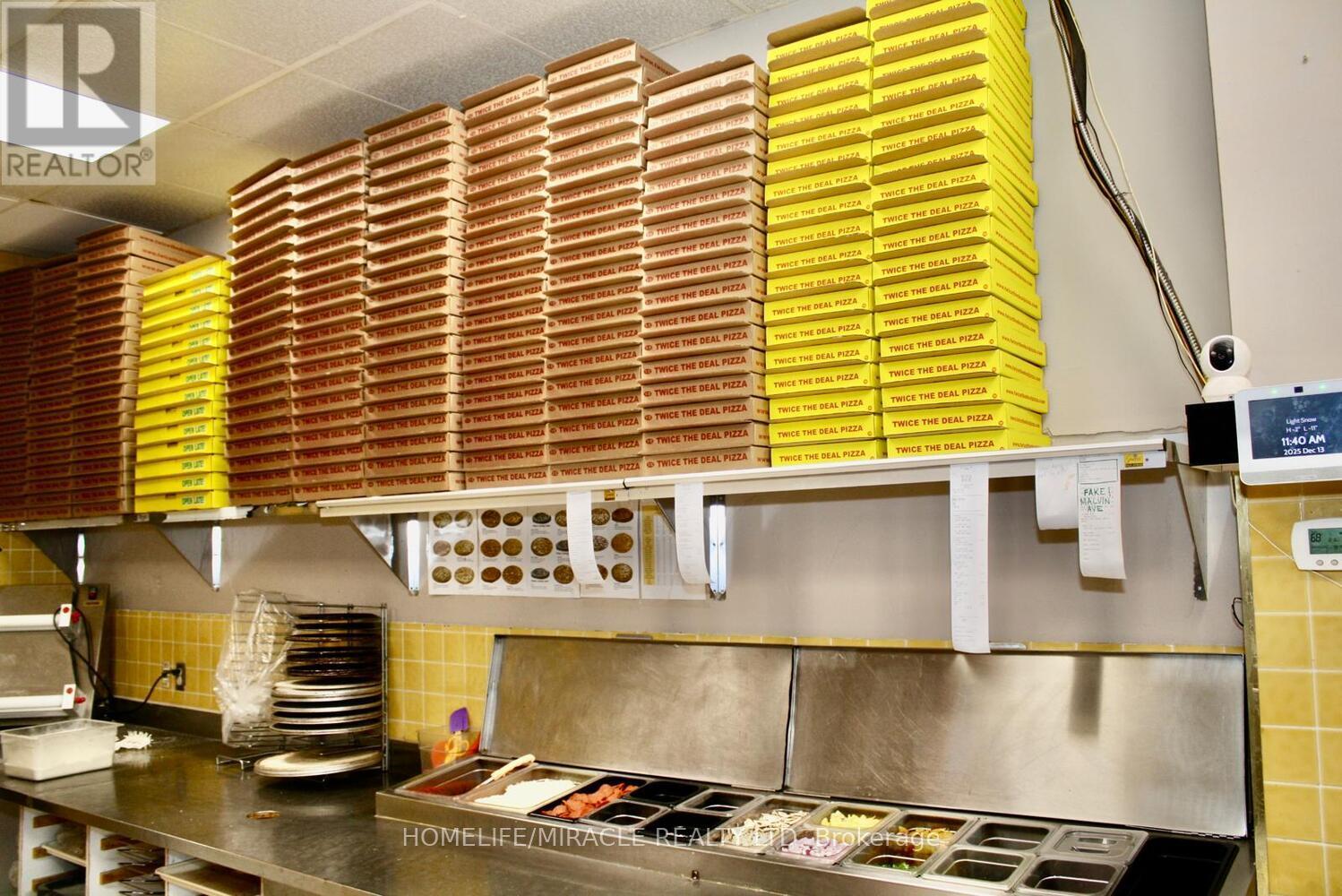 697 Queenston Road, Hamilton, Ontario  L8G 1A1 - Photo 39 - X12673754