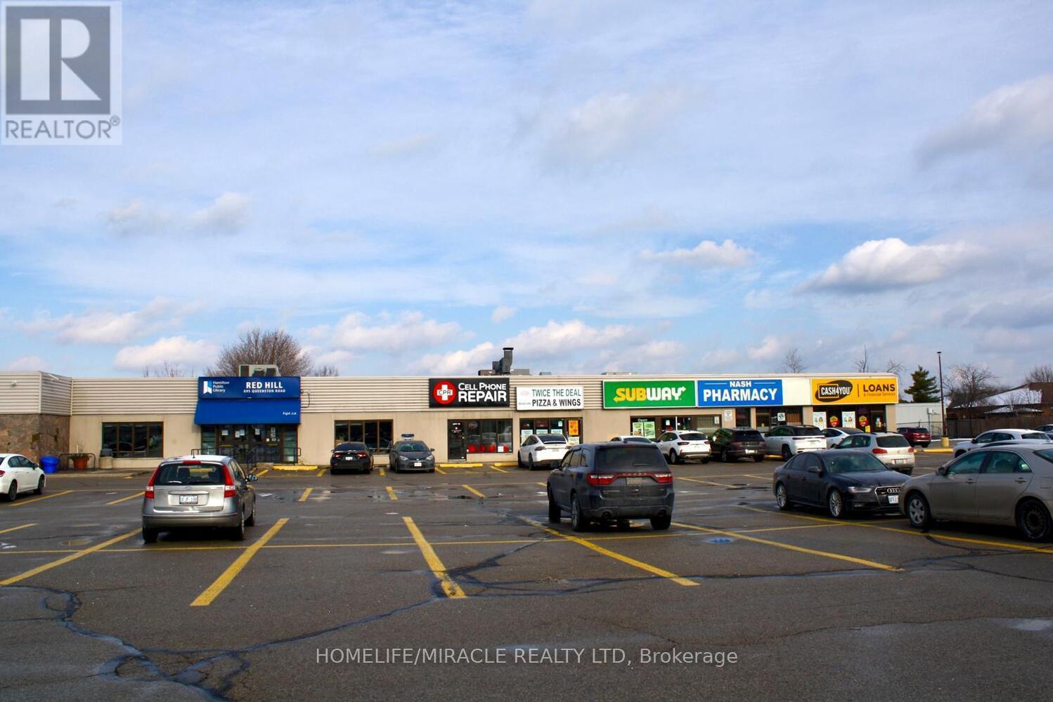 697 Queenston Road, Hamilton, Ontario  L8G 1A1 - Photo 9 - X12673754