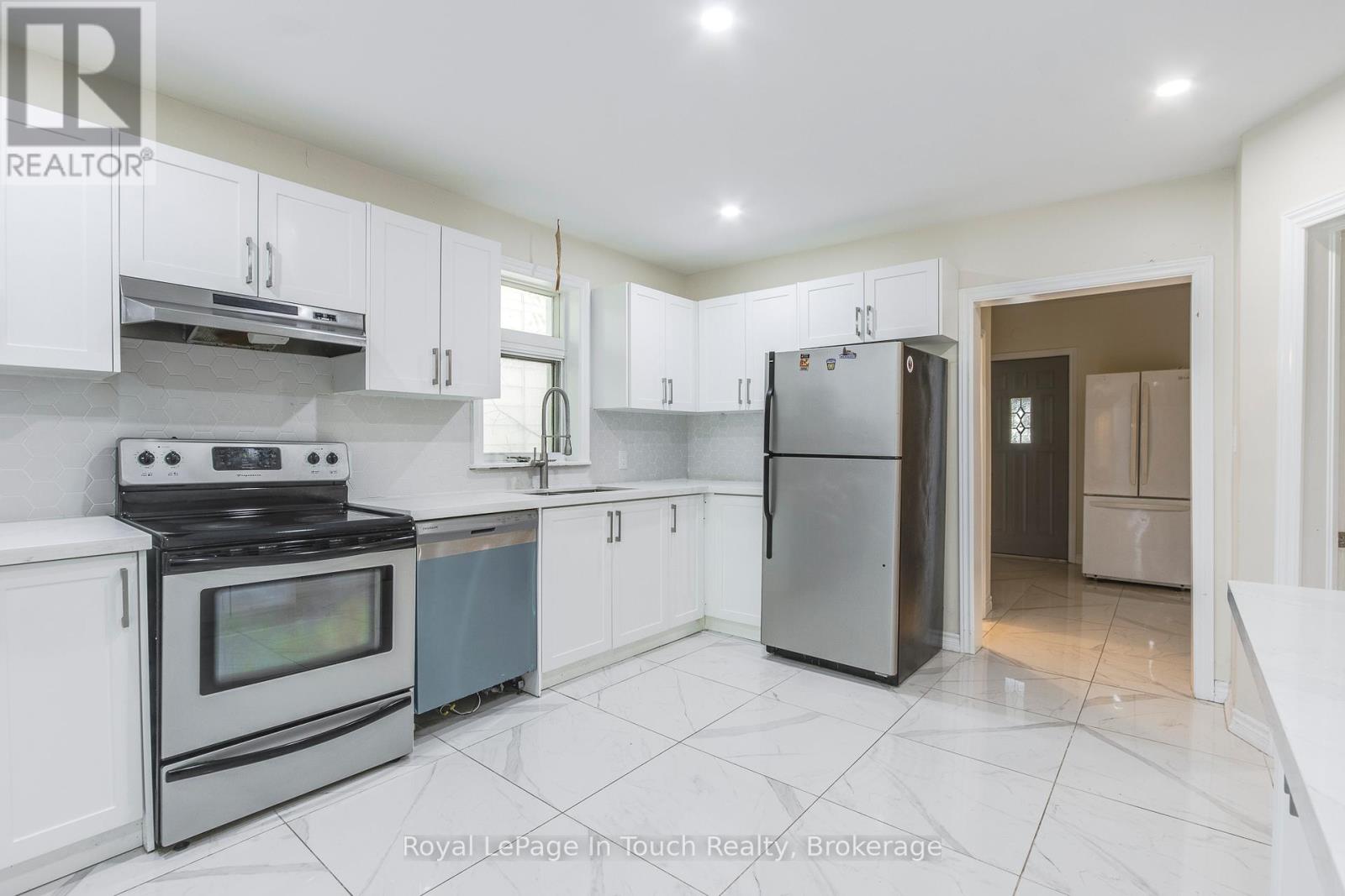 63 Fifth Street E, Midland, Ontario  L4R 3V4 - Photo 8 - S12673934