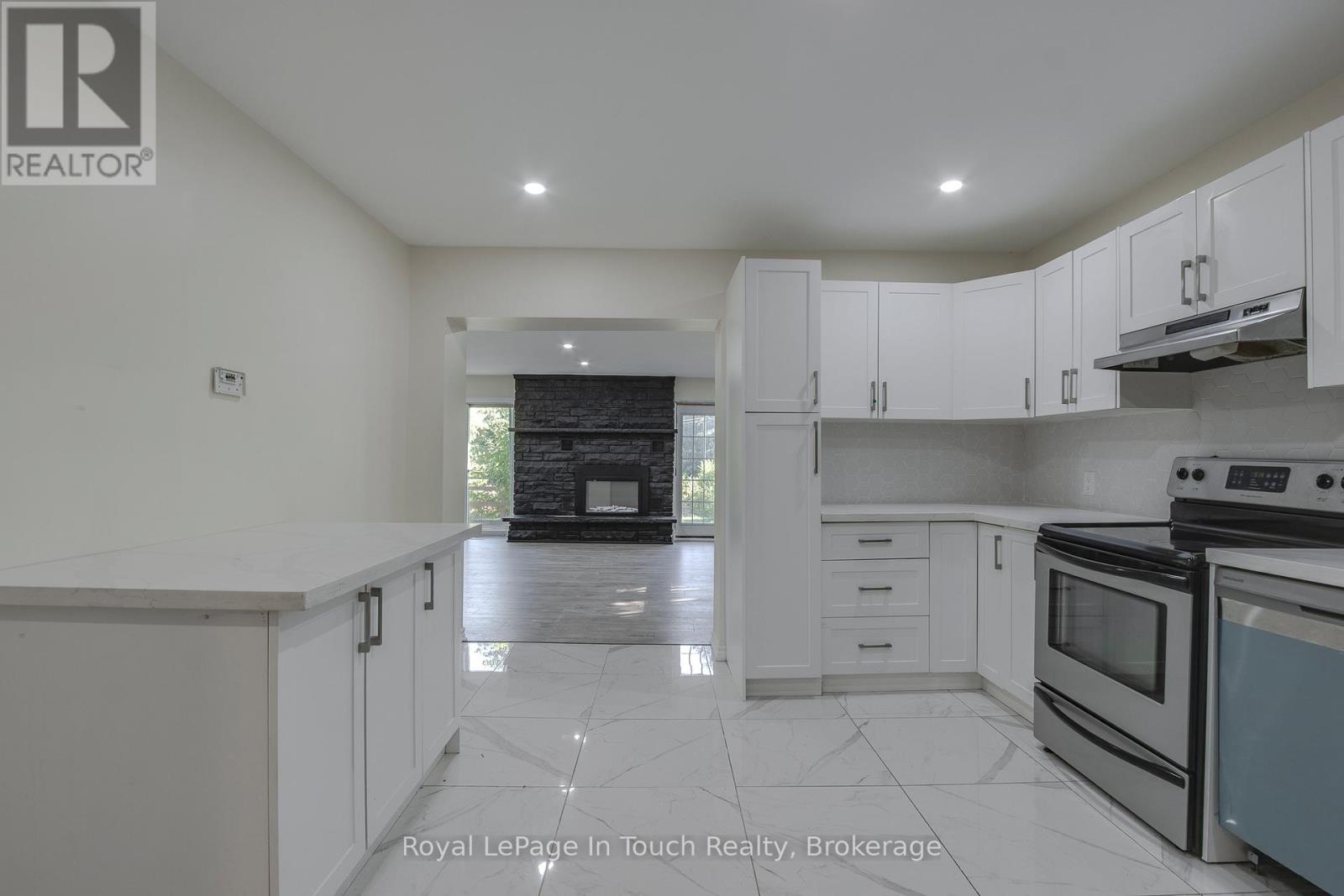 63 Fifth Street E, Midland, Ontario  L4R 3V4 - Photo 9 - S12673934