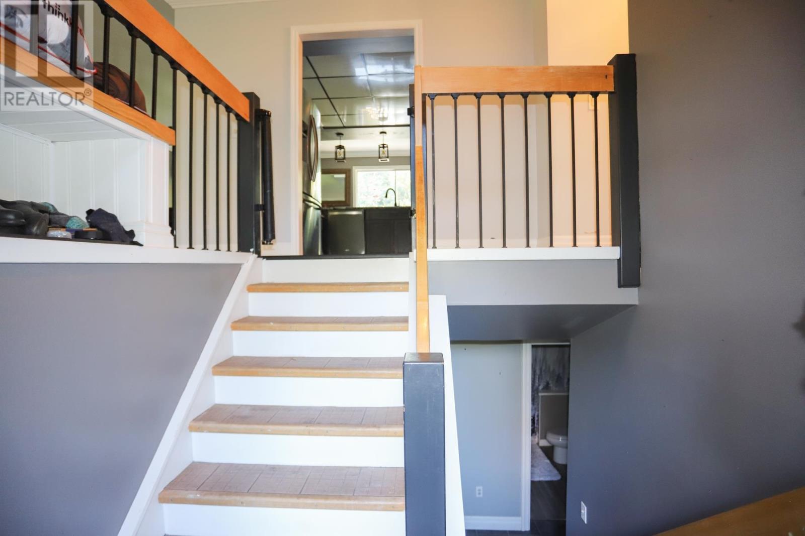 797 Fifth Lin E, Sault Ste. Marie, Ontario  P6A 6J8 - Photo 15 - SM260039