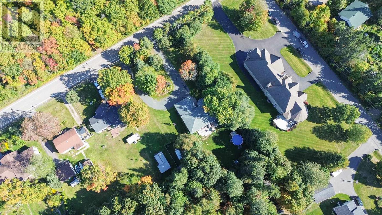 797 Fifth Lin E, Sault Ste. Marie, Ontario  P6A 6J8 - Photo 43 - SM260039