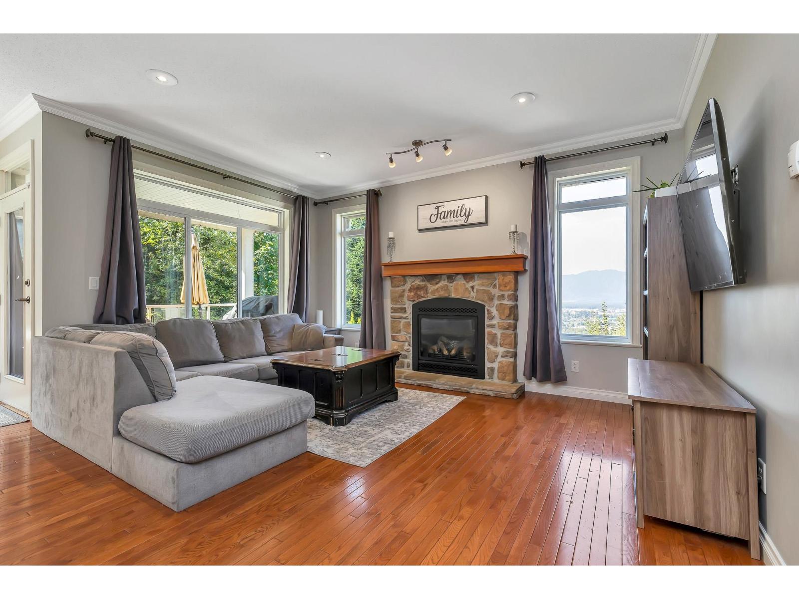 5637 Thom Creek Drive, Promontory, Chilliwack, British Columbia  V2R 5Z6 - Photo 13 - R3076563