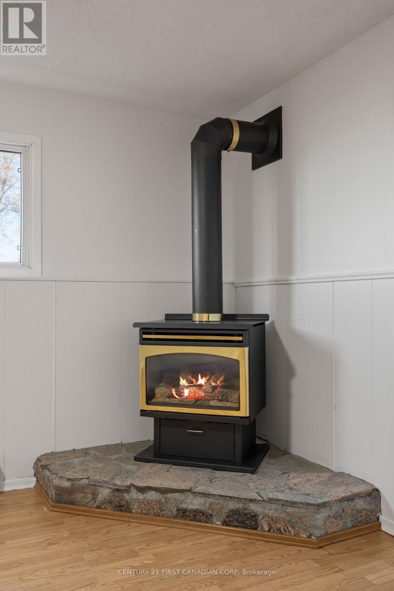 70986 B Line, South Huron, Ontario  N0M 1T0 - Photo 26 - X12673894