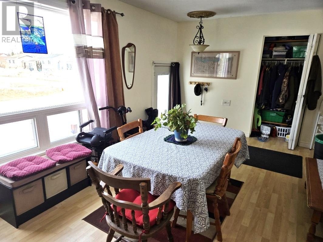 4 Fisher Ave, Manitouwadge, Ontario  P0T 2C0 - Photo 11 - TB250583