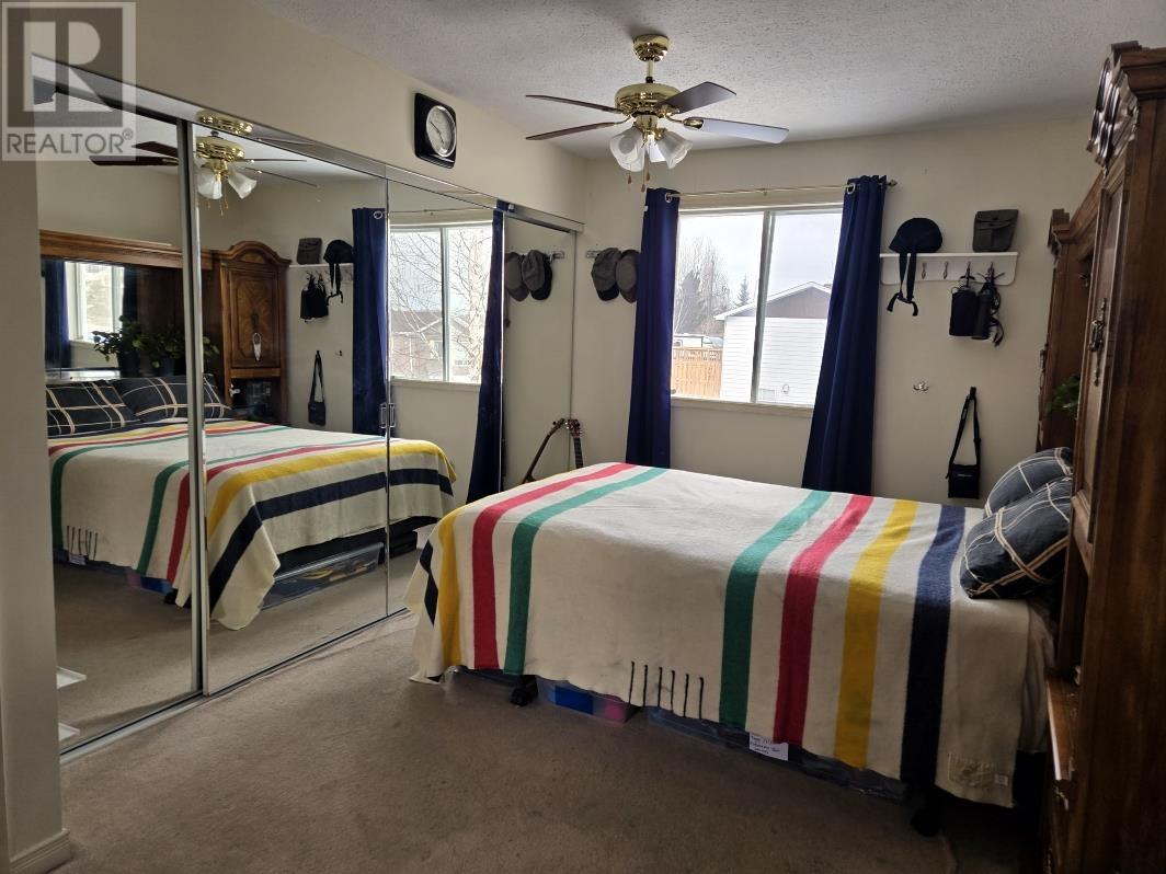 4 Fisher Ave, Manitouwadge, Ontario  P0T 2C0 - Photo 17 - TB250583