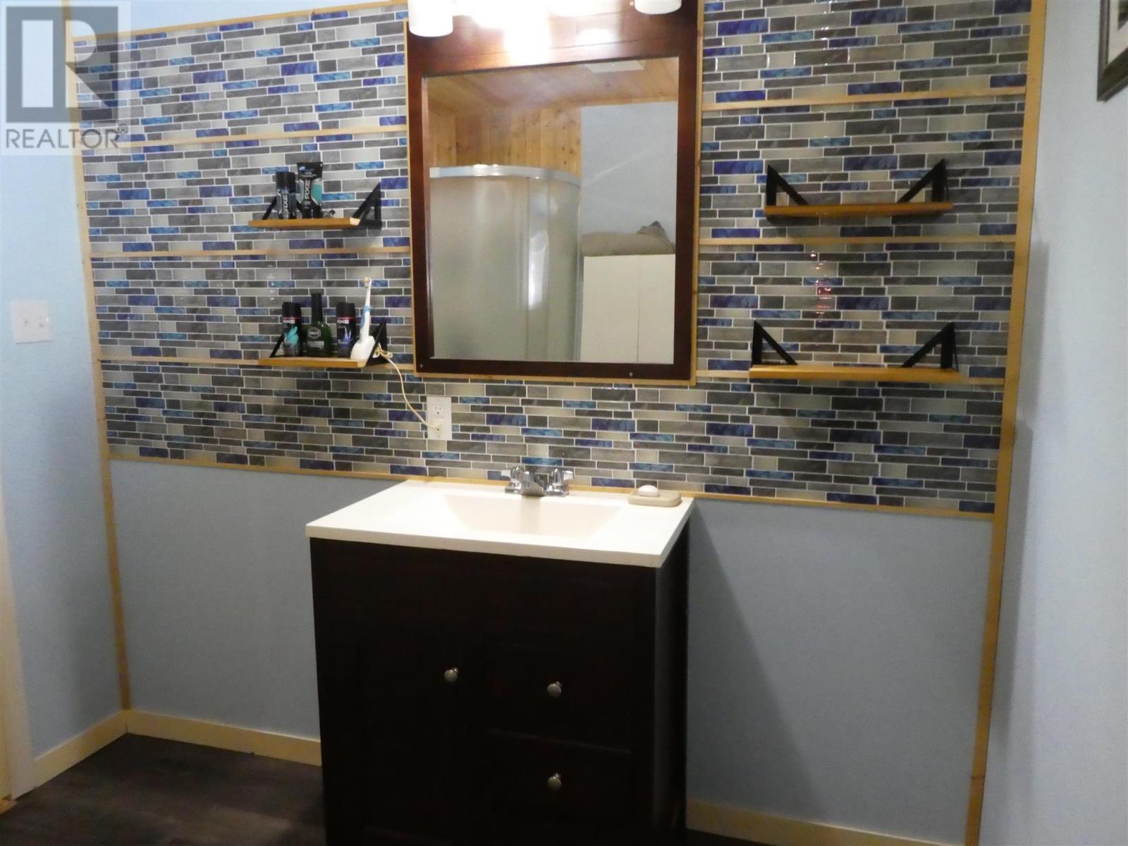 300 Second Ave Sw, Geraldton, Ontario  P0T 1M0 - Photo 15 - TB252200