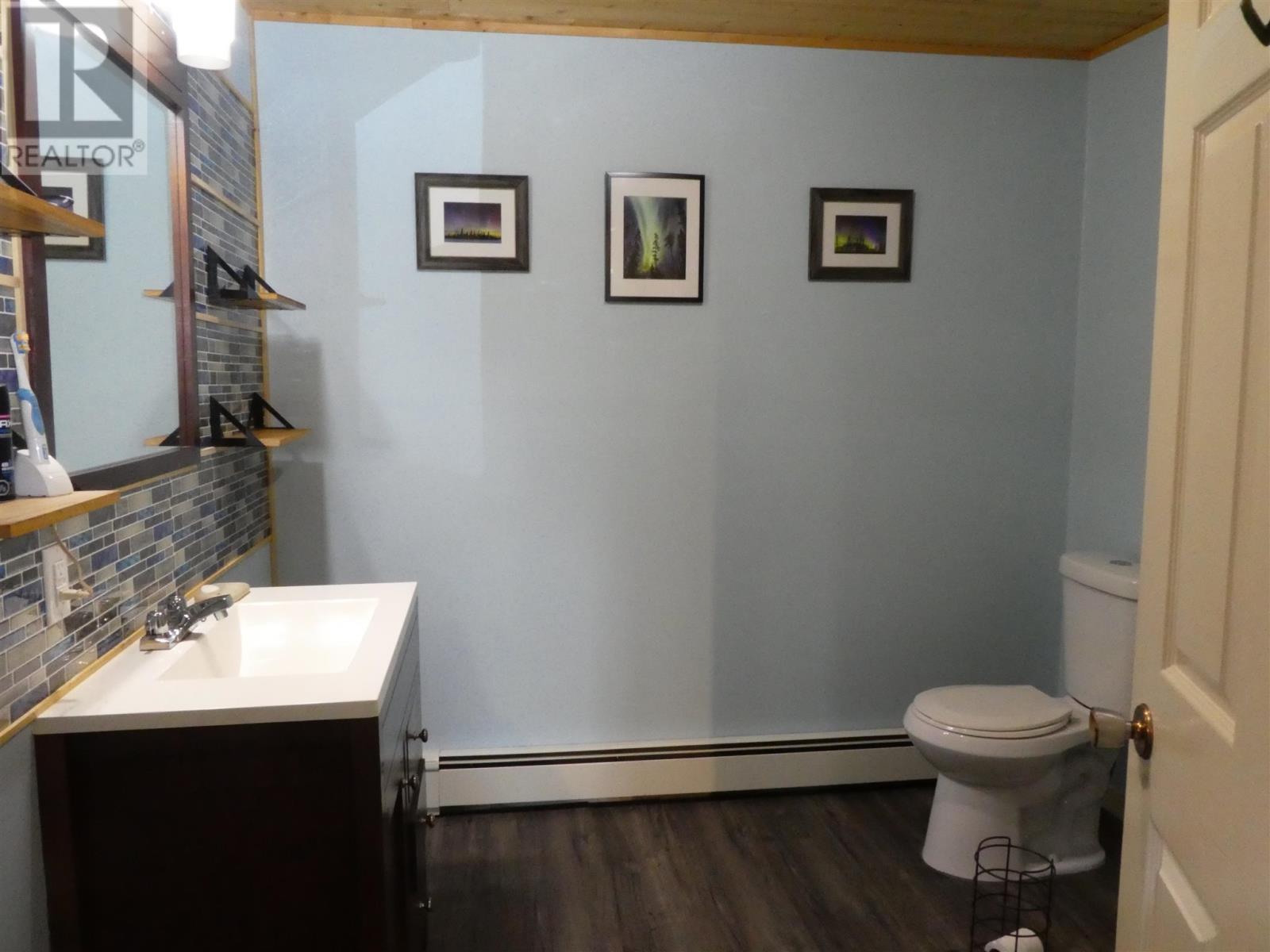 300 Second Ave Sw, Geraldton, Ontario  P0T 1M0 - Photo 16 - TB252200