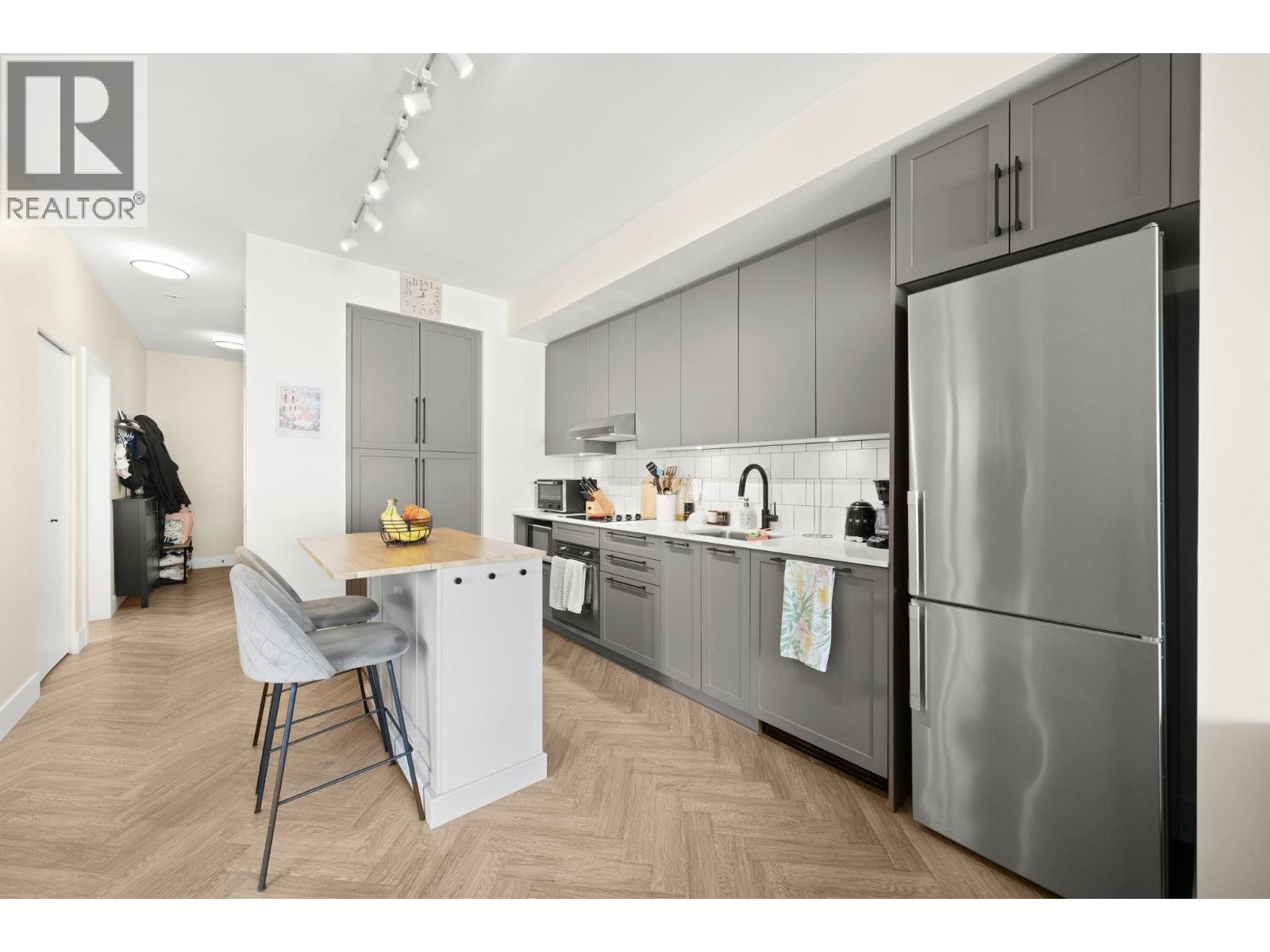 514 9228 Slopes Mews, Burnaby, British Columbia  V5A 0E9 - Photo 3 - R3077123