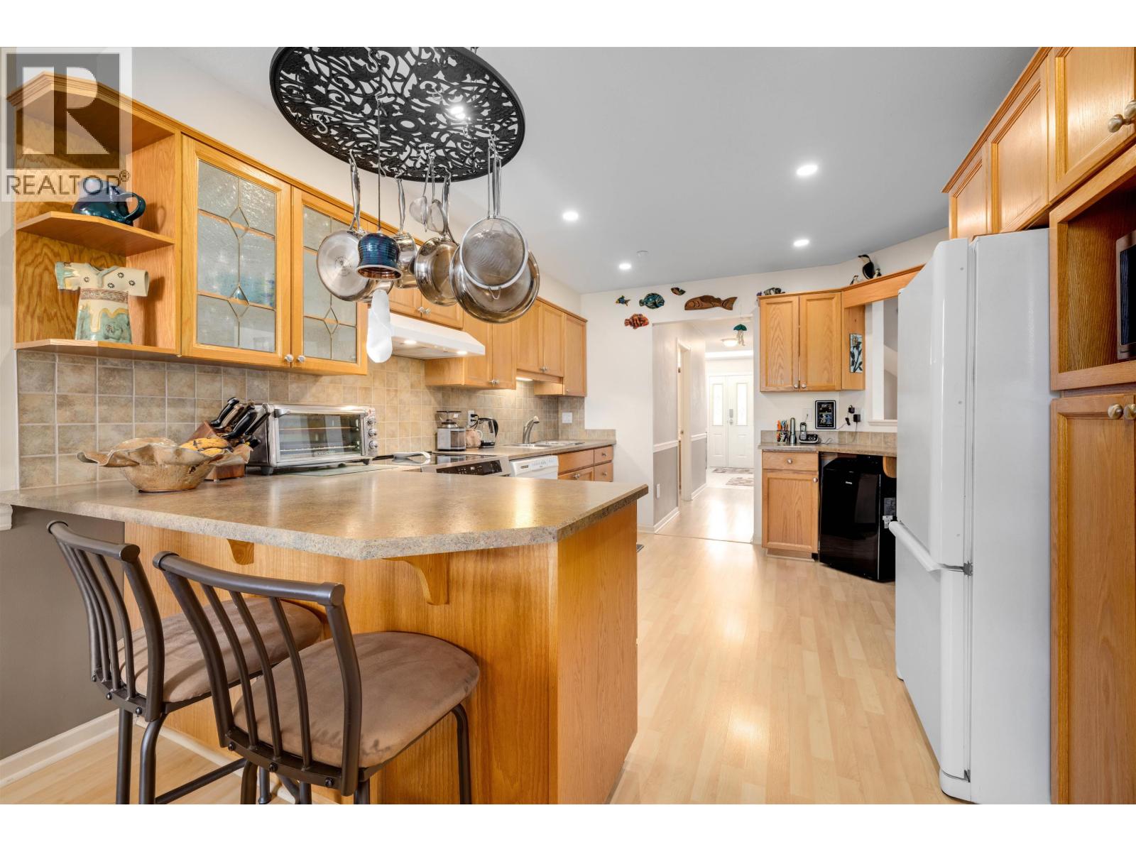 24 323 Governors Court, New Westminster, British Columbia  V3L 5S6 - Photo 9 - R3077135