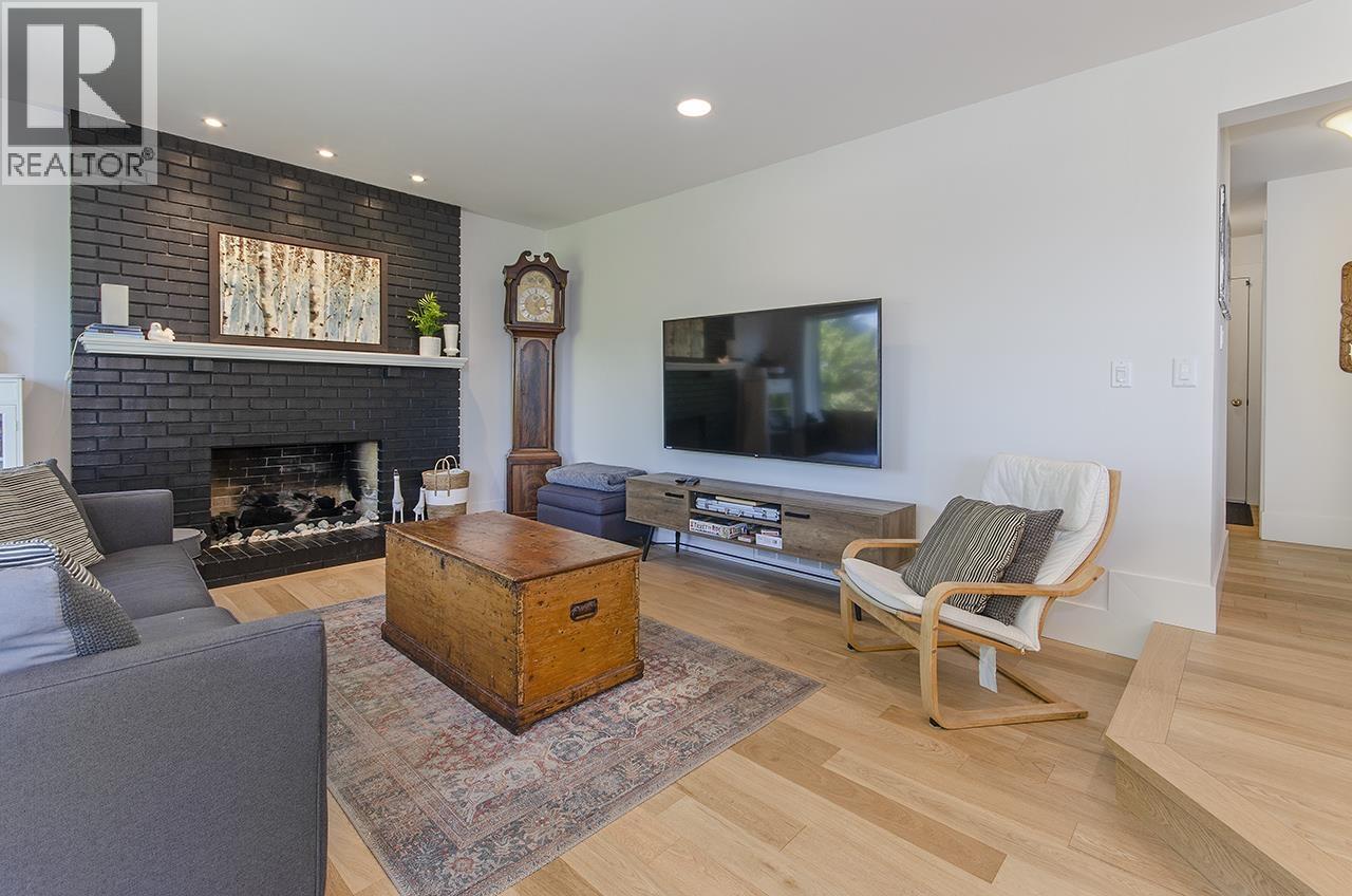 5237 Timberfeild Road, West Vancouver, British Columbia  V7W 2Y5 - Photo 14 - R3077110