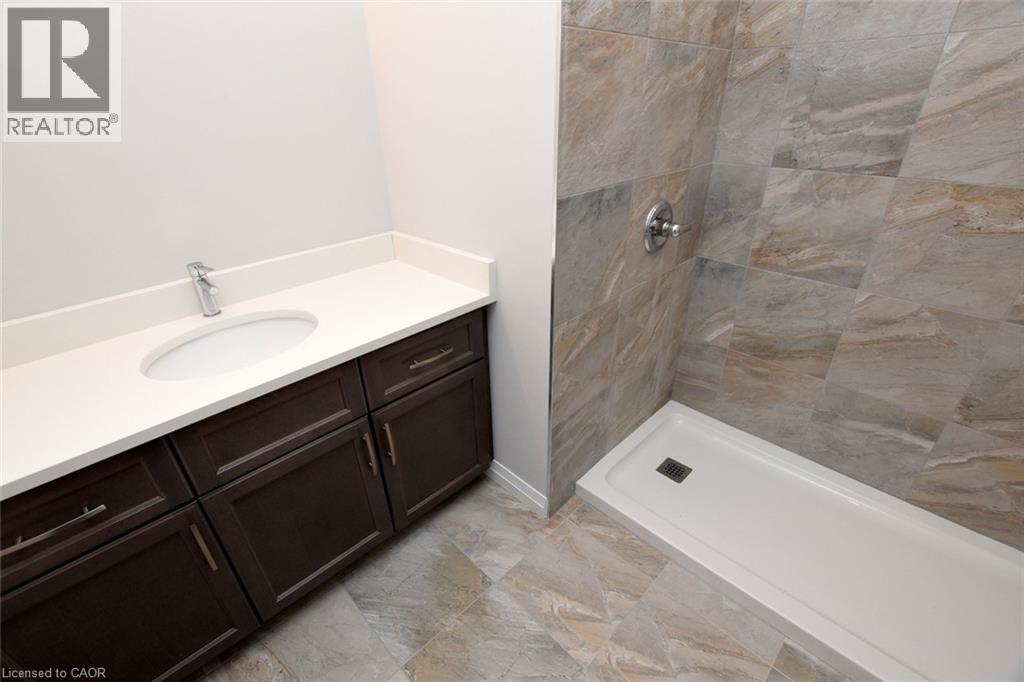 720 Grey Street Unit# 63, Brantford, Ontario  N3S 4Y4 - Photo 26 - 40796831