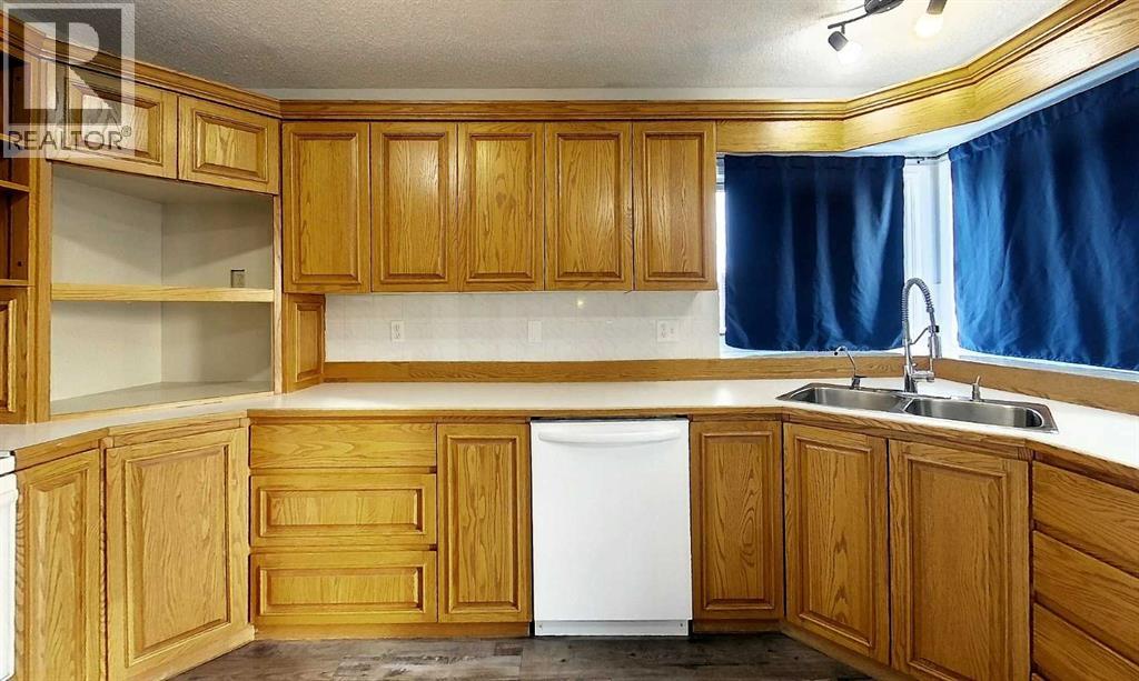 1610 53 Street, Edson, Alberta  T7E 1G9 - Photo 15 - A2271645