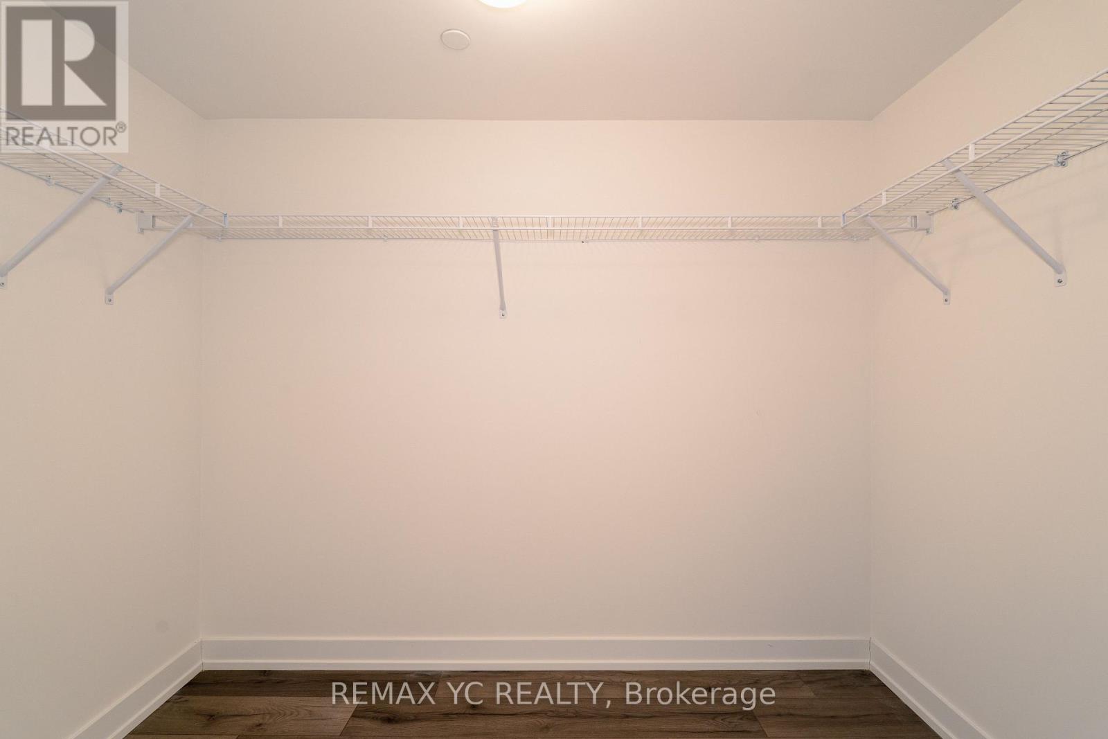 Th20 - 851 Sheppard Avenue W, Toronto, Ontario  M3H 0G2 - Photo 17 - C12673976