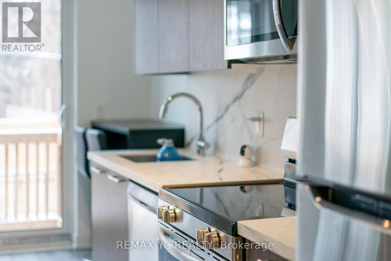 Th20 - 851 Sheppard Avenue W, Toronto, Ontario  M3H 0G2 - Photo 41 - C12673976