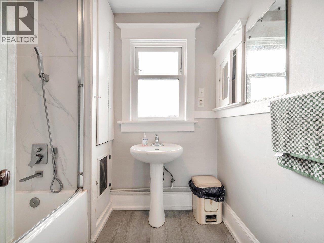 482 W 17th Avenue, Vancouver, British Columbia  V5Y 2A2 - Photo 16 - R3076544