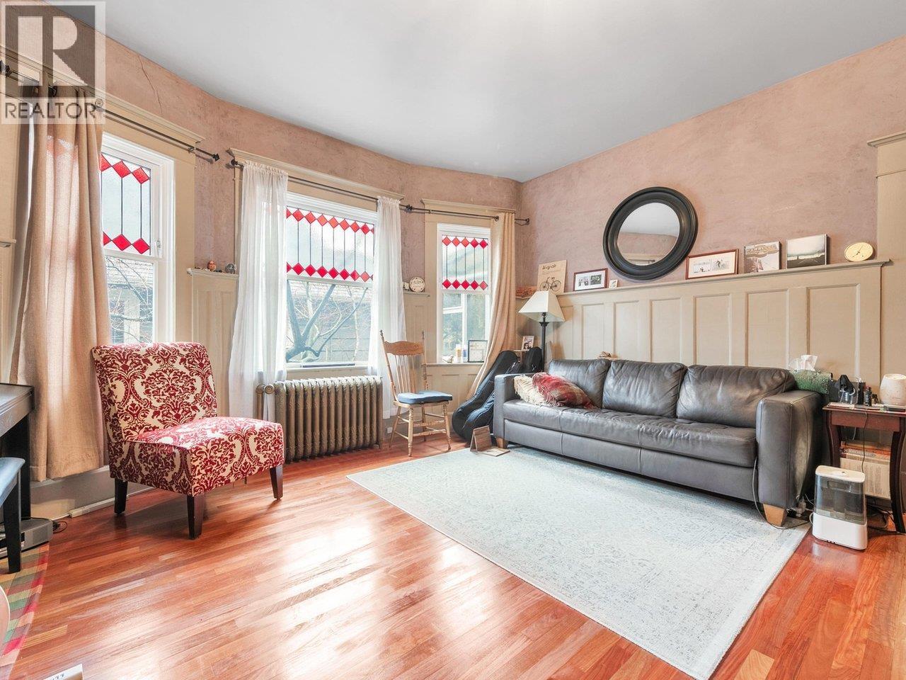 482 W 17th Avenue, Vancouver, British Columbia  V5Y 2A2 - Photo 4 - R3076544