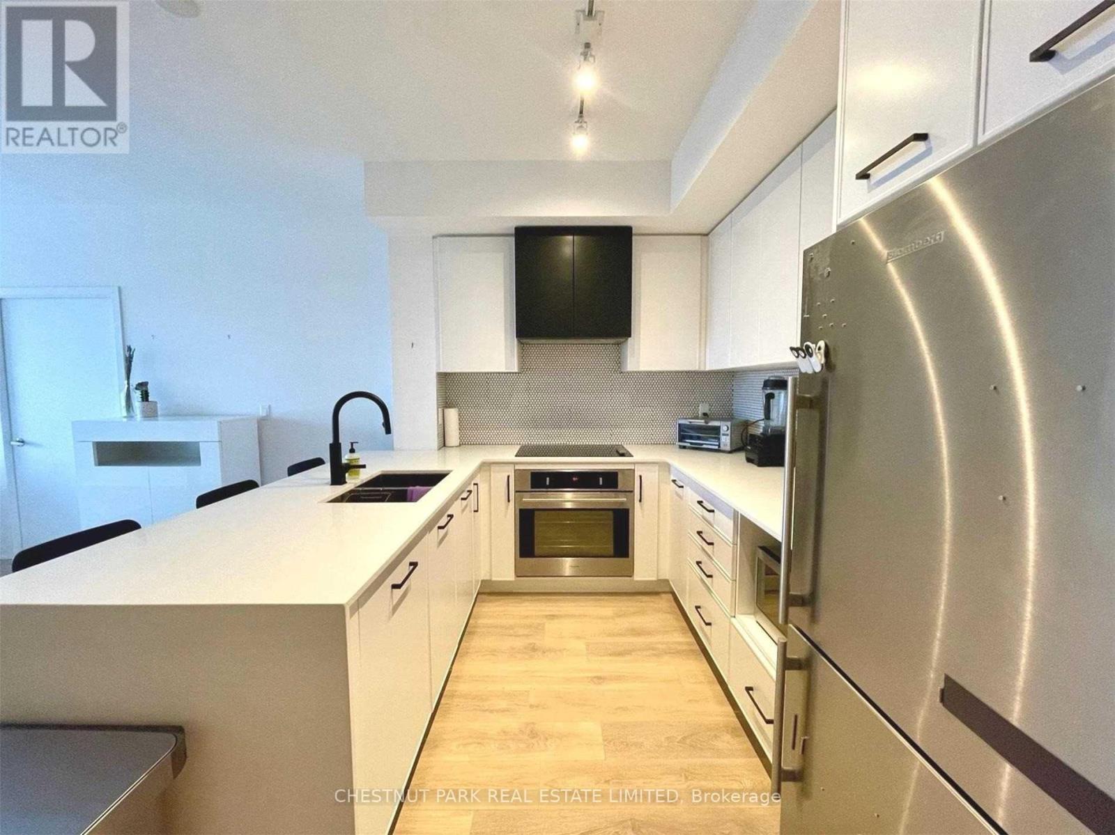 507 - 899 Queen Street E, Toronto, Ontario  M4M 1J4 - Photo 3 - E12673986