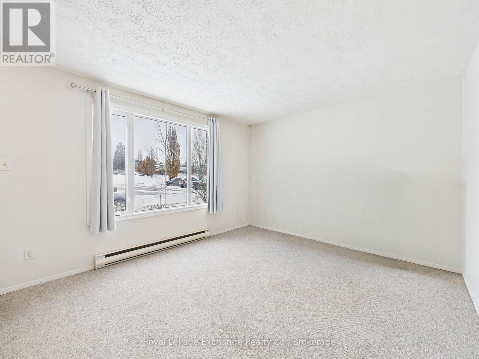 755 Walsh Street, Kincardine, Ontario N2Z 1R2 - Photo 4 - X12606824