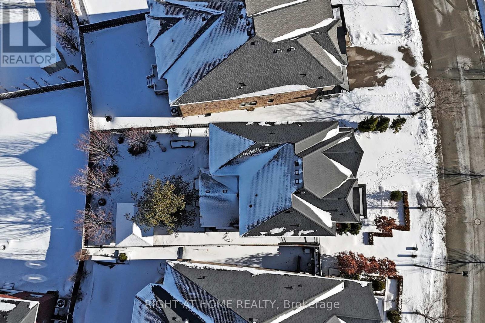 131 Robert Berry Crescent, King, Ontario  L7B 0M3 - Photo 47 - N12673890