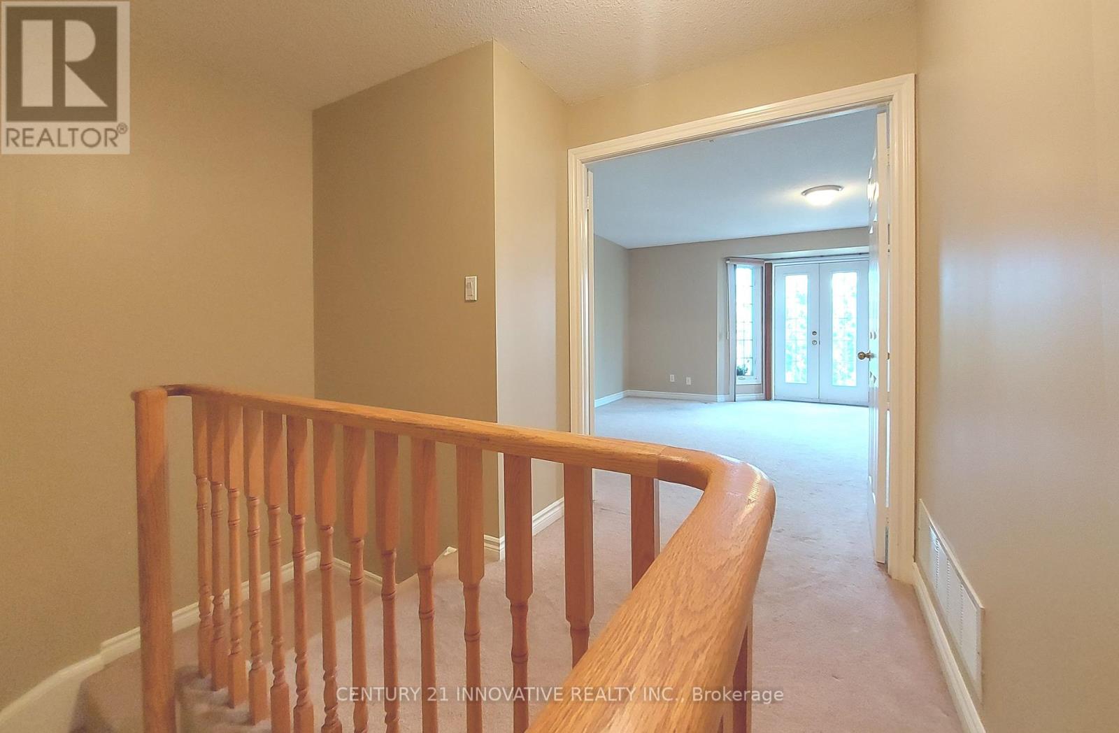 3 - 151 Townsgate Drive, Vaughan, Ontario  L4J 8J7 - Photo 4 - N12673900