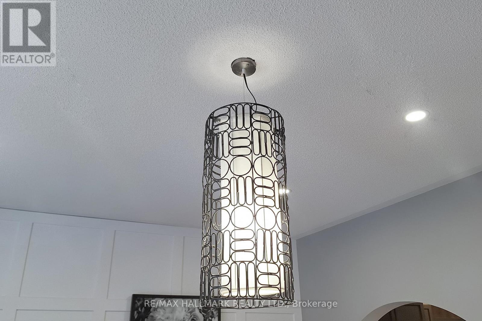 51 Cliff Gunn Road, Newmarket (Woodland Hill), Ontario  L3X 3J7 - Photo 30 - N12673974