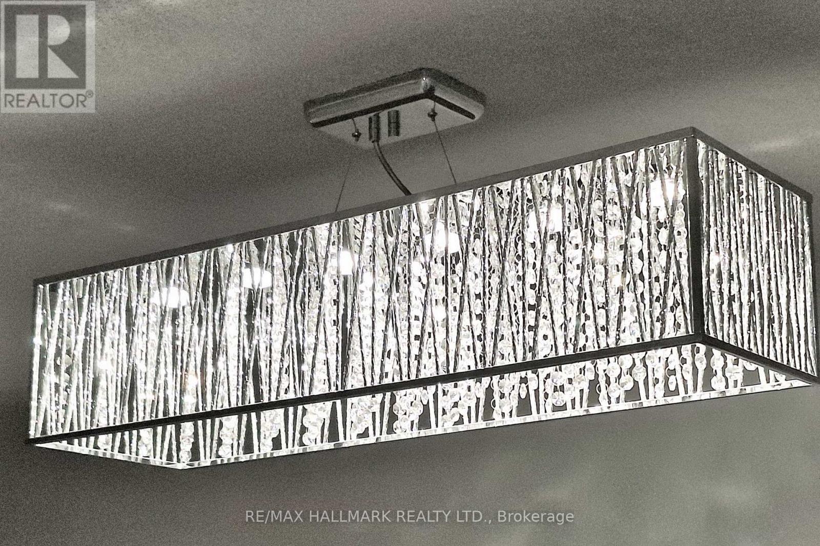 51 Cliff Gunn Road, Newmarket (Woodland Hill), Ontario  L3X 3J7 - Photo 33 - N12673974