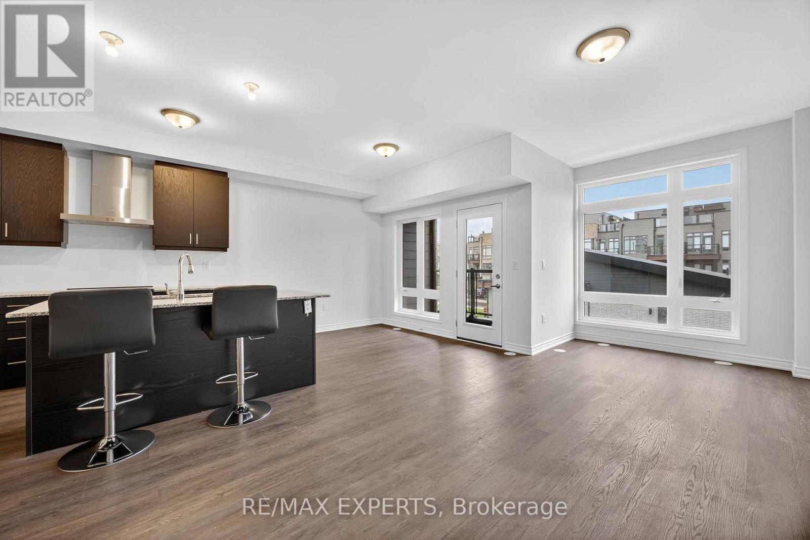 6 Wyn Wood Lane, Orillia, Ontario  L3V 8P6 - Photo 13 - S12673912