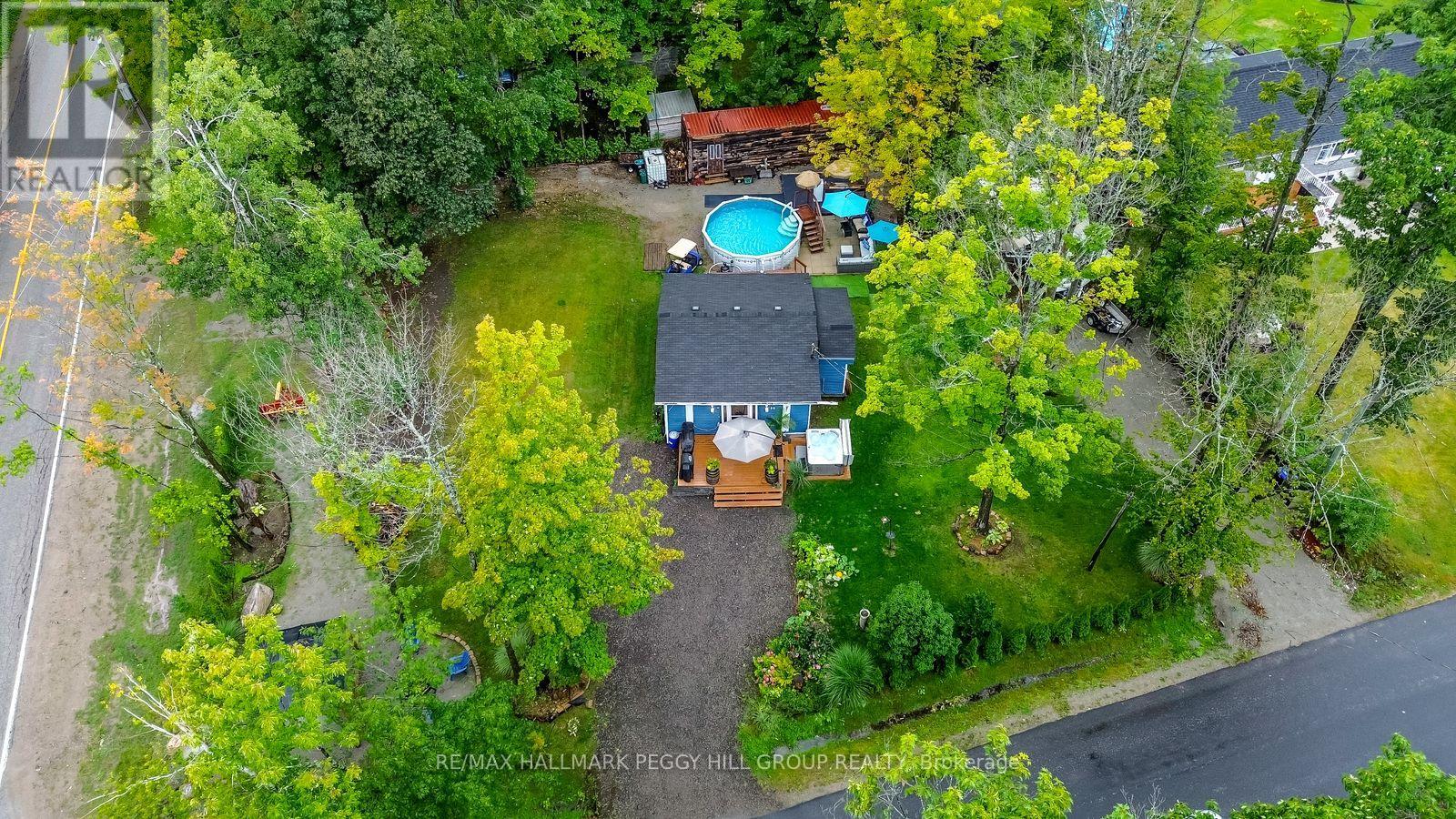 28 Wozniak Road, Penetanguishene, Ontario  L9M 1W5 - Photo 1 - S12673950