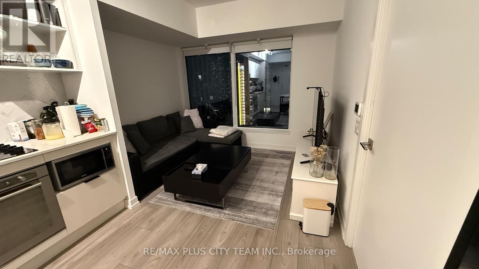 3215 - 82 Dalhousie Street, Toronto, Ontario  M5B 0C5 - Photo 3 - C12672748