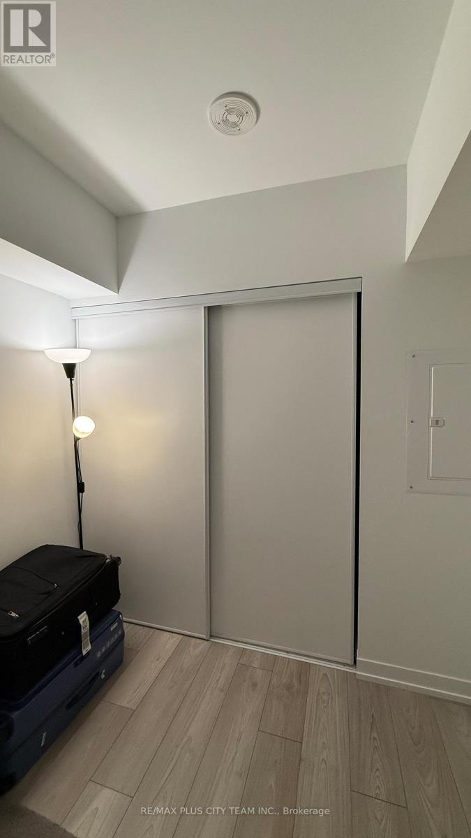 3215 - 82 Dalhousie Street, Toronto, Ontario  M5B 0C5 - Photo 9 - C12672748