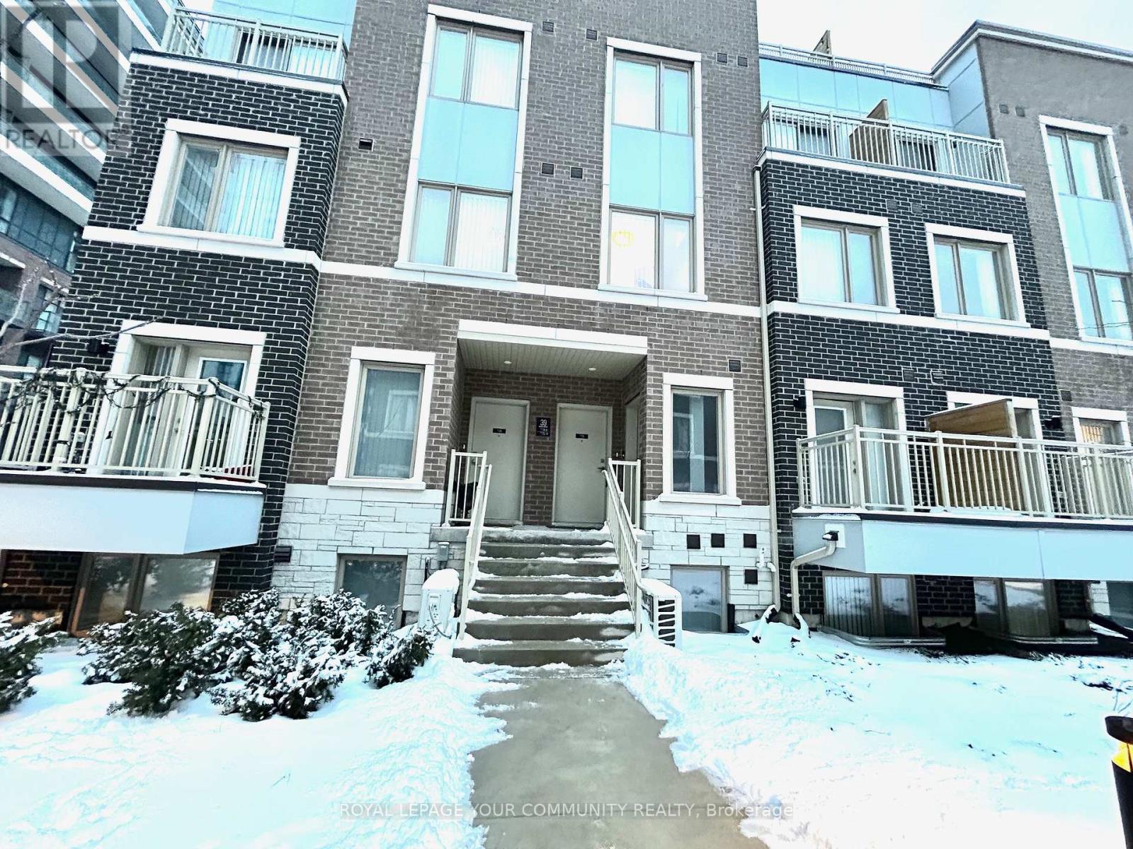 76 - 39 Honeycrisp Crescent, Vaughan, Ontario  L4K 0N5 - Photo 2 - N12673902