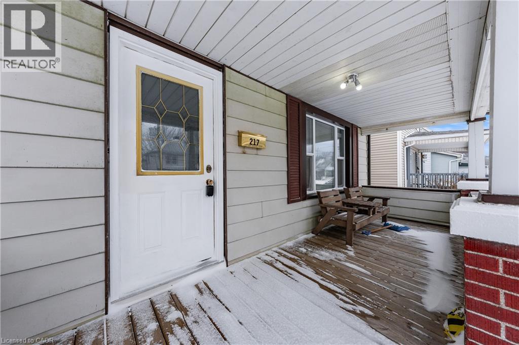 217 Mitchell Street, Port Colborne, Ontario  L3K 1Y4 - Photo 6 - 40796922