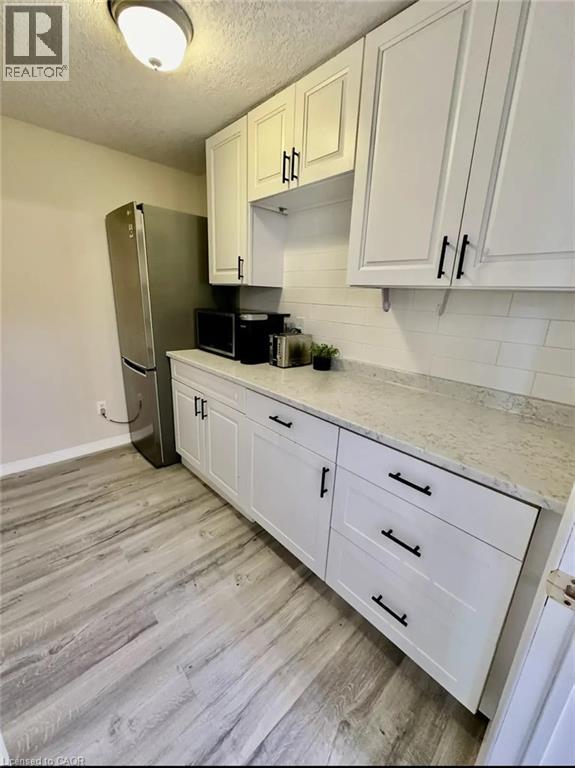 226 Scott Road, Cambridge, Ontario  N3C 3Z8 - Photo 2 - 40796920