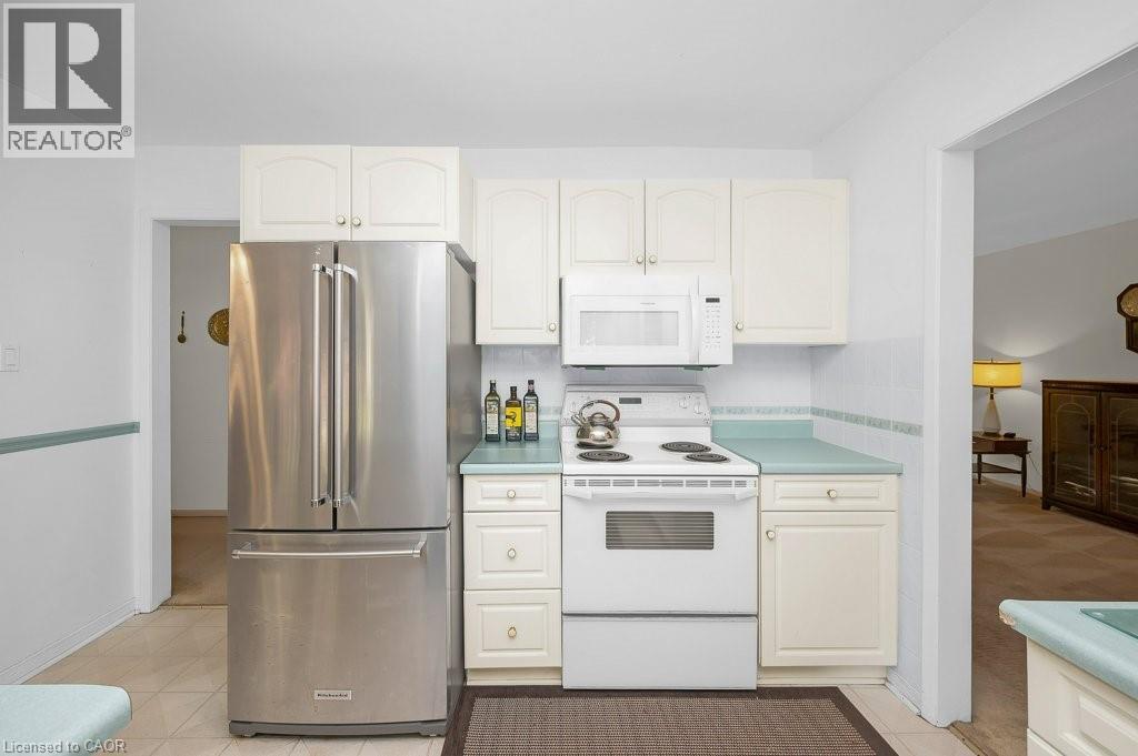 2063 Waters Edge Drive, Oakville, Ontario  L6L 1A3 - Photo 20 - 40796848